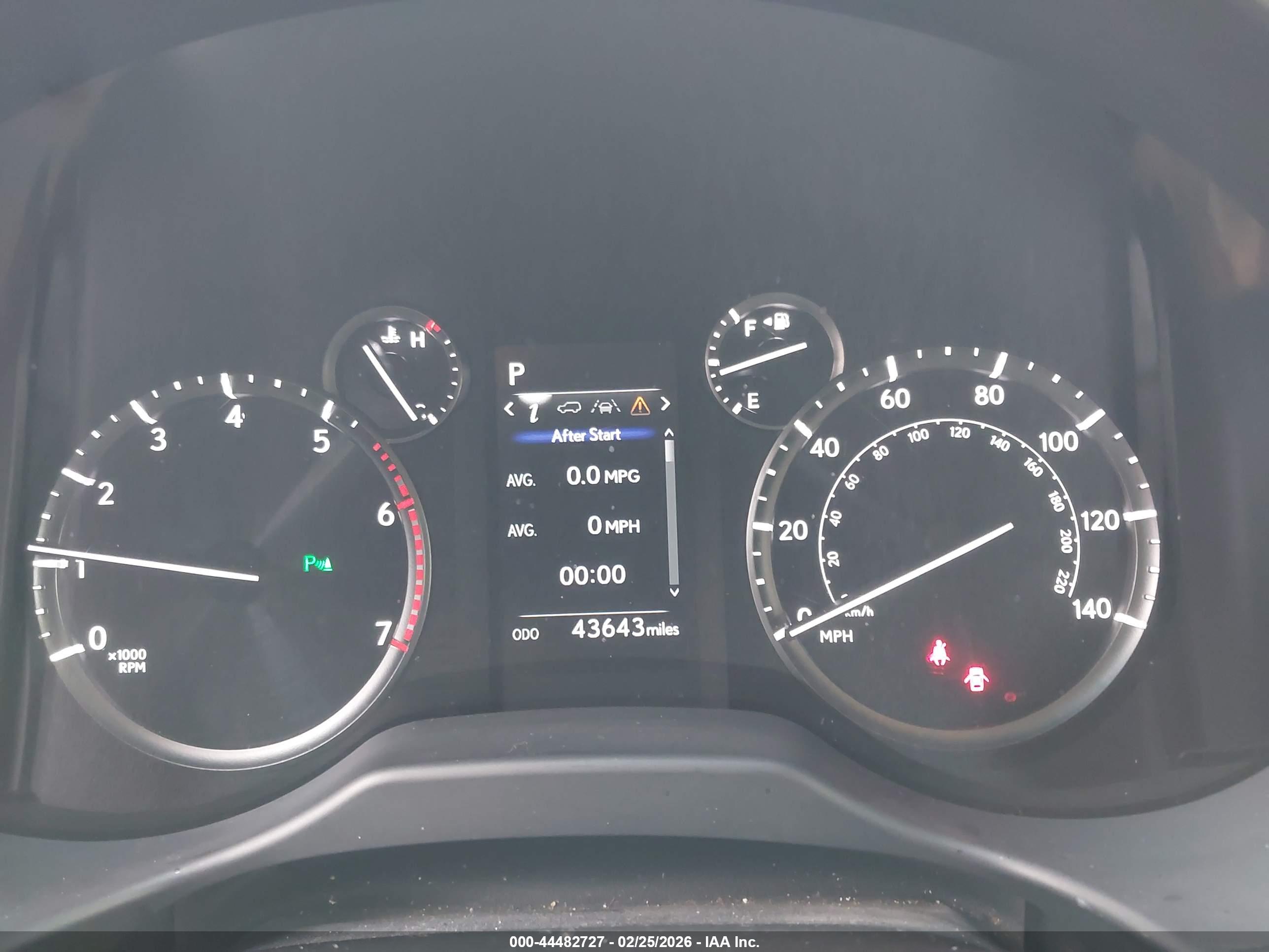 LEXUS 460 image 7