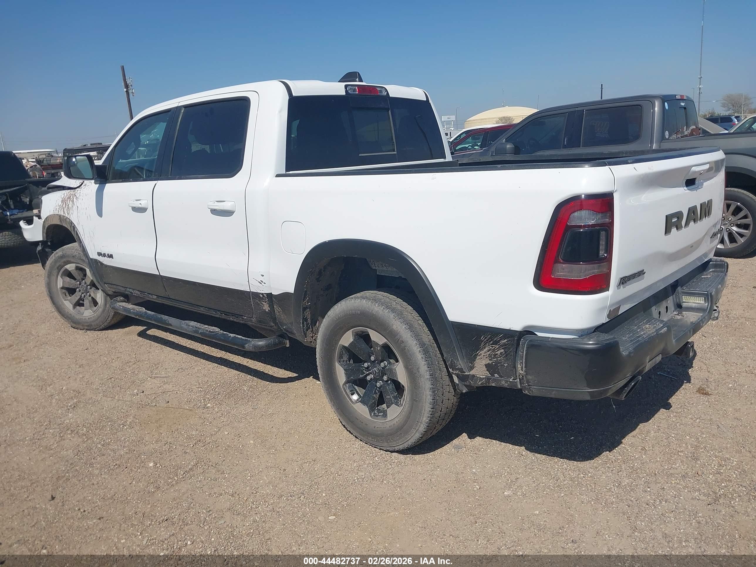 RAM 1500 image 3