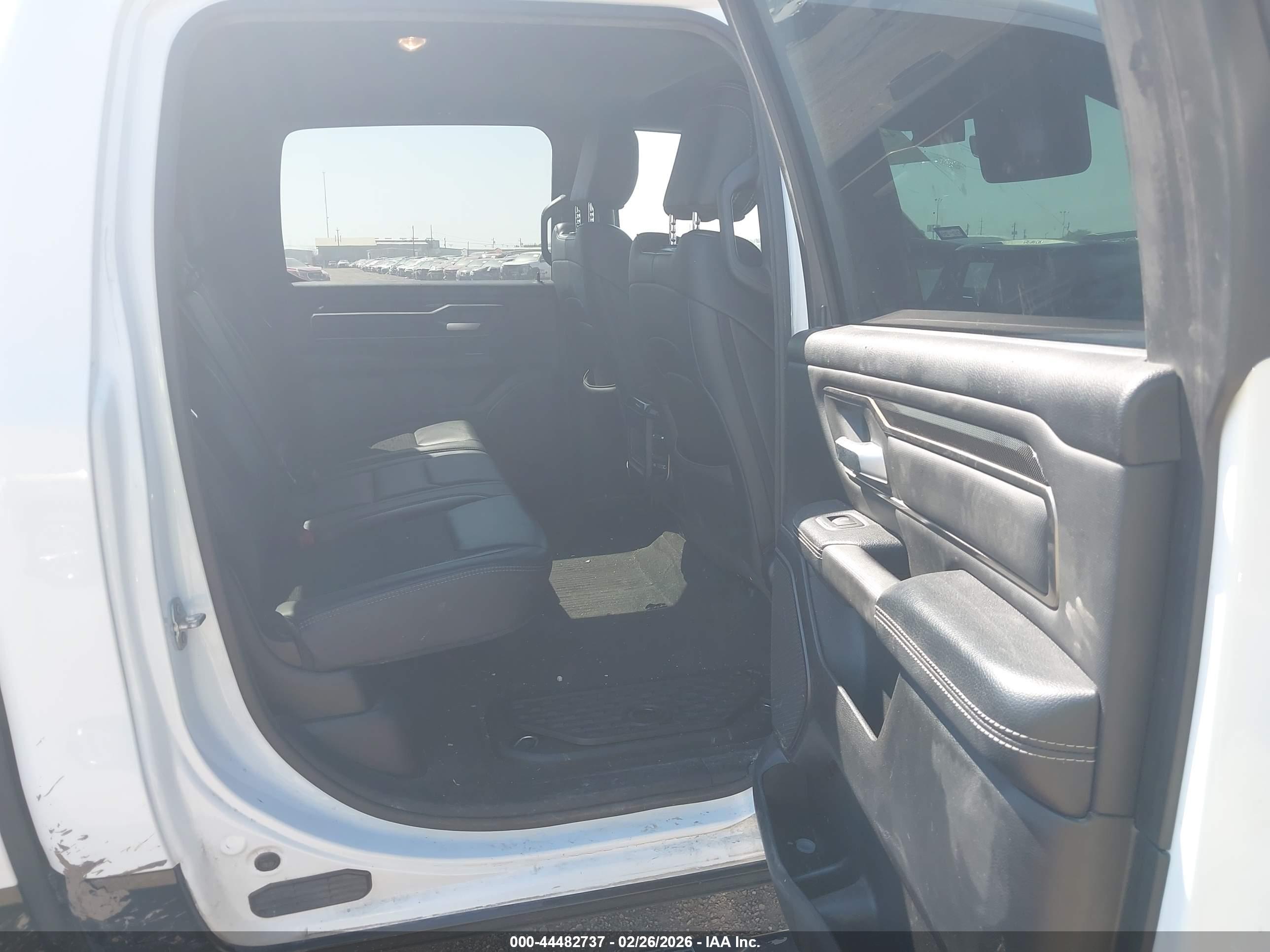 RAM 1500 image 8