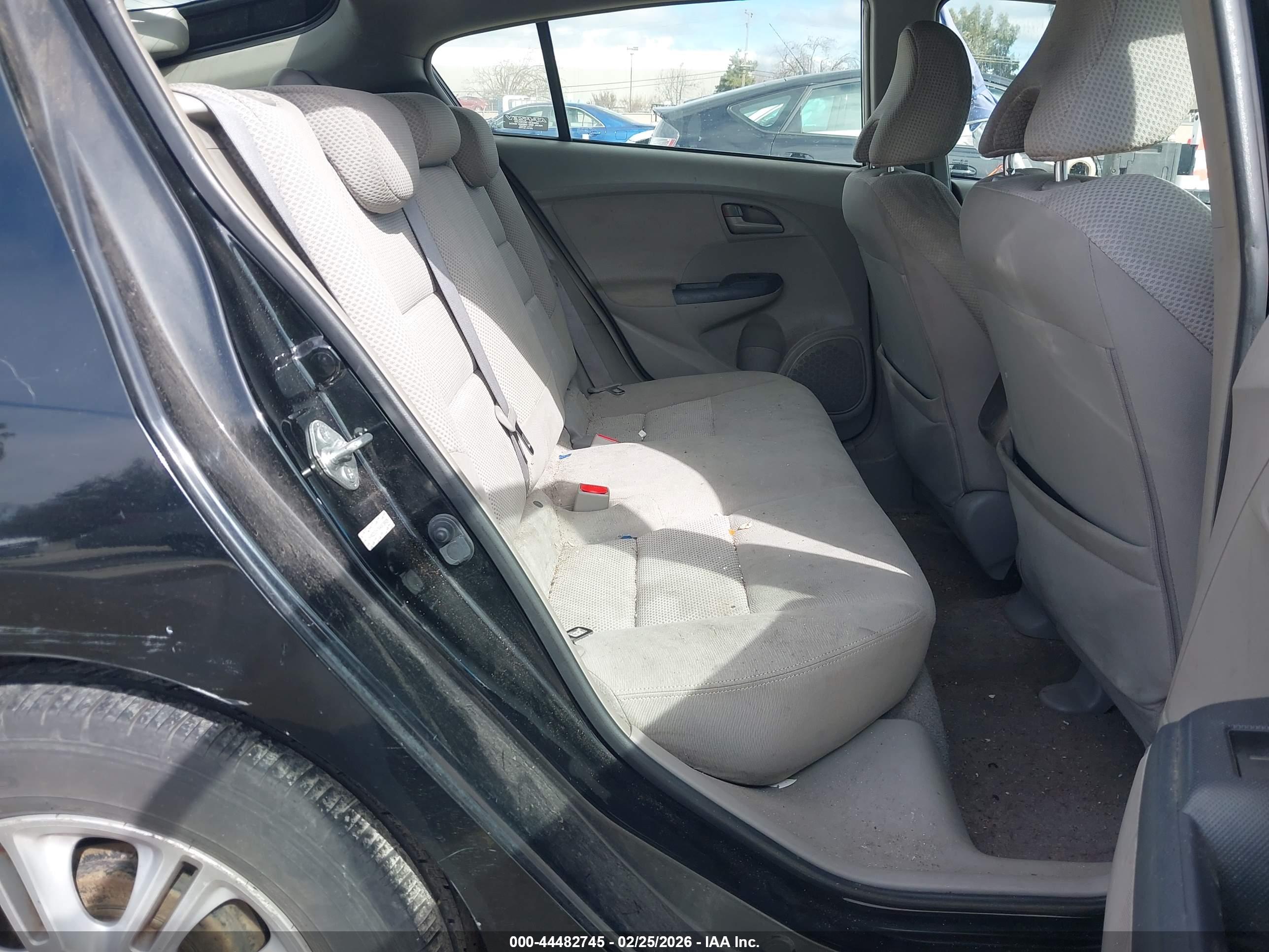 HONDA INSIGHT image 8