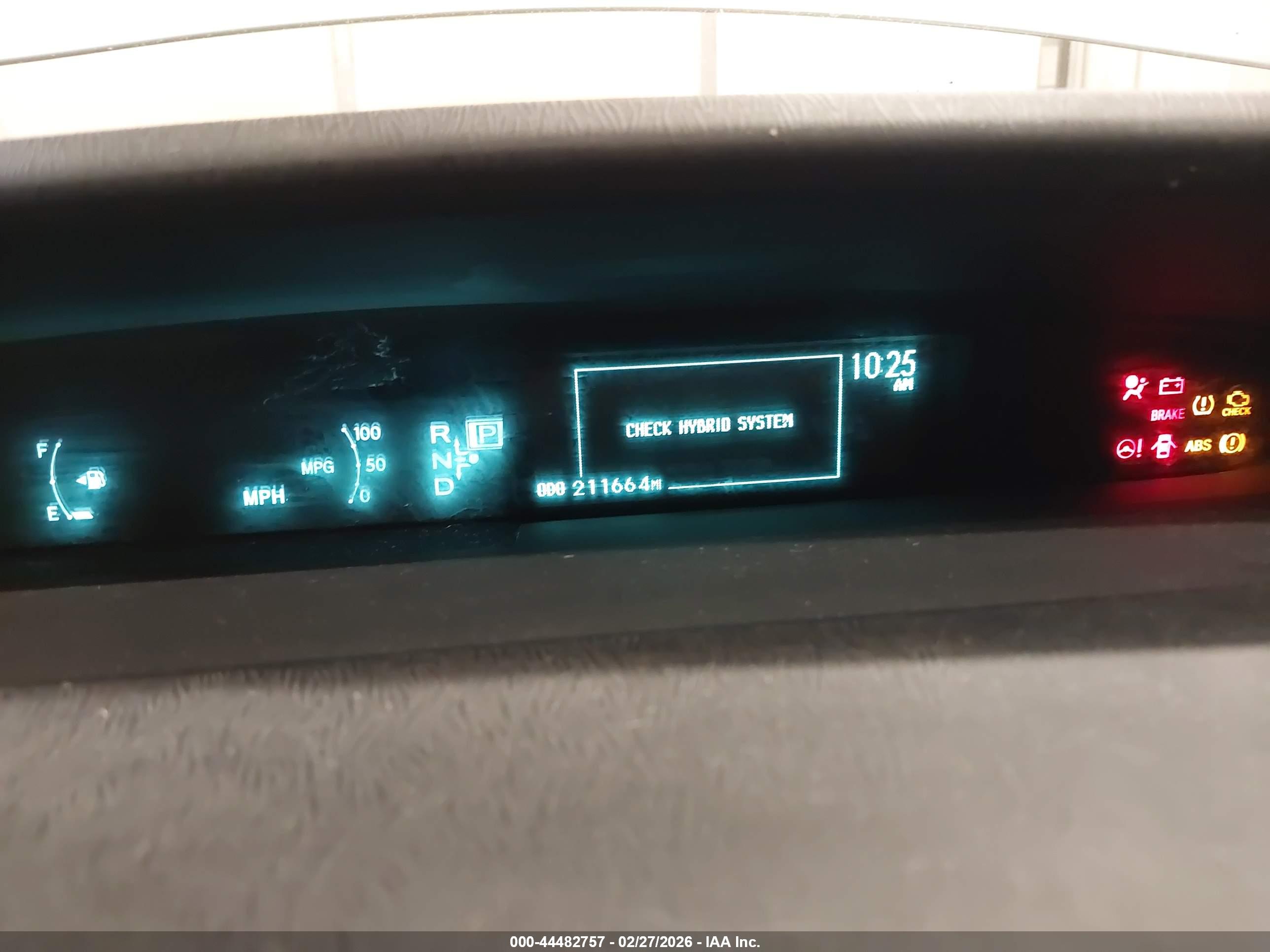 TOYOTA PRIUS image 7