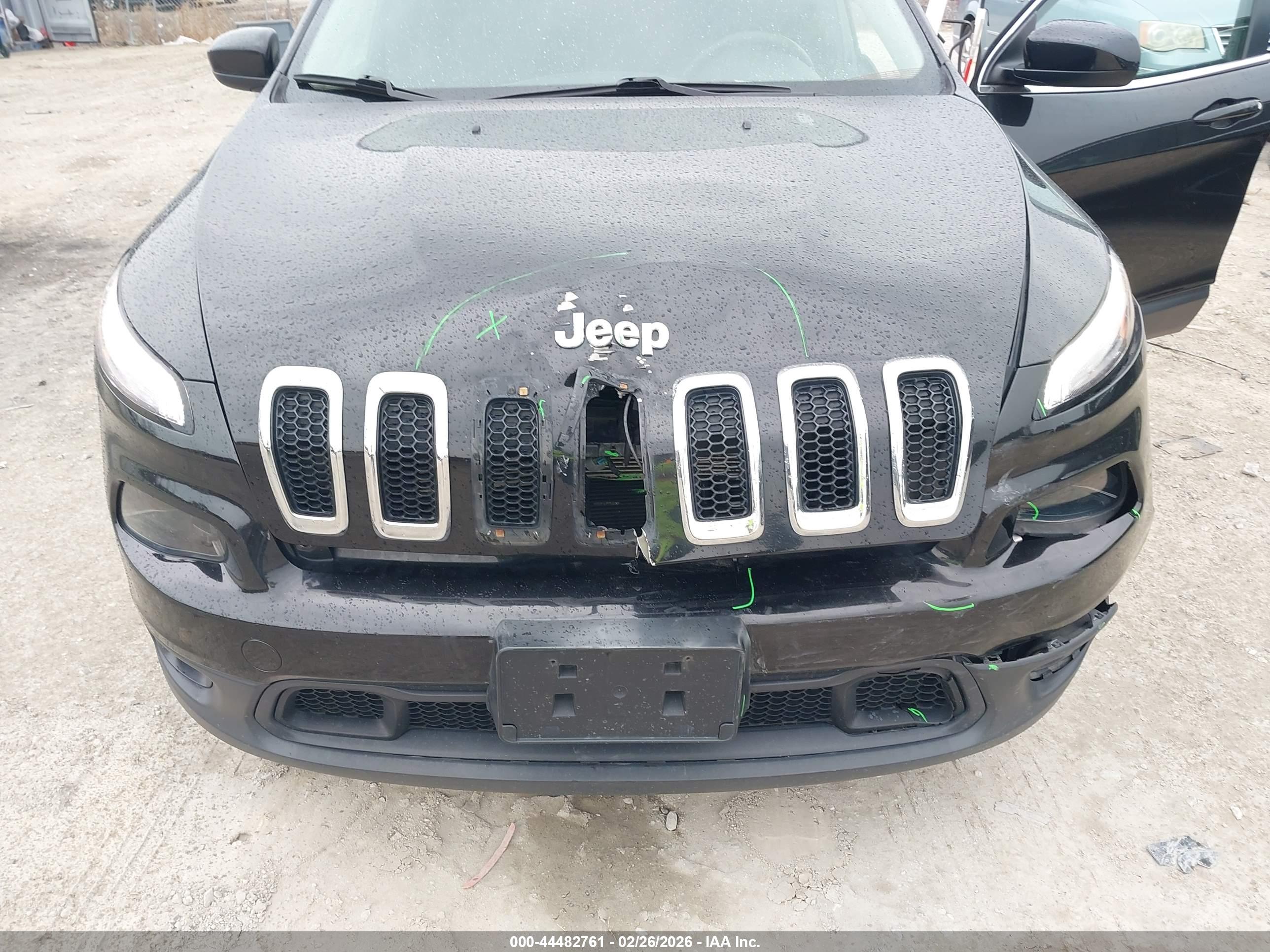 JEEP CHEROKEE image 6