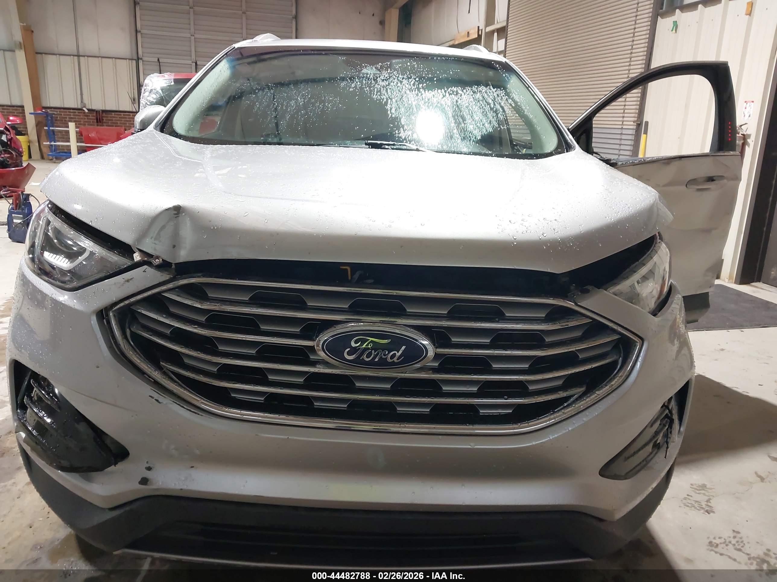 FORD EDGE image 6