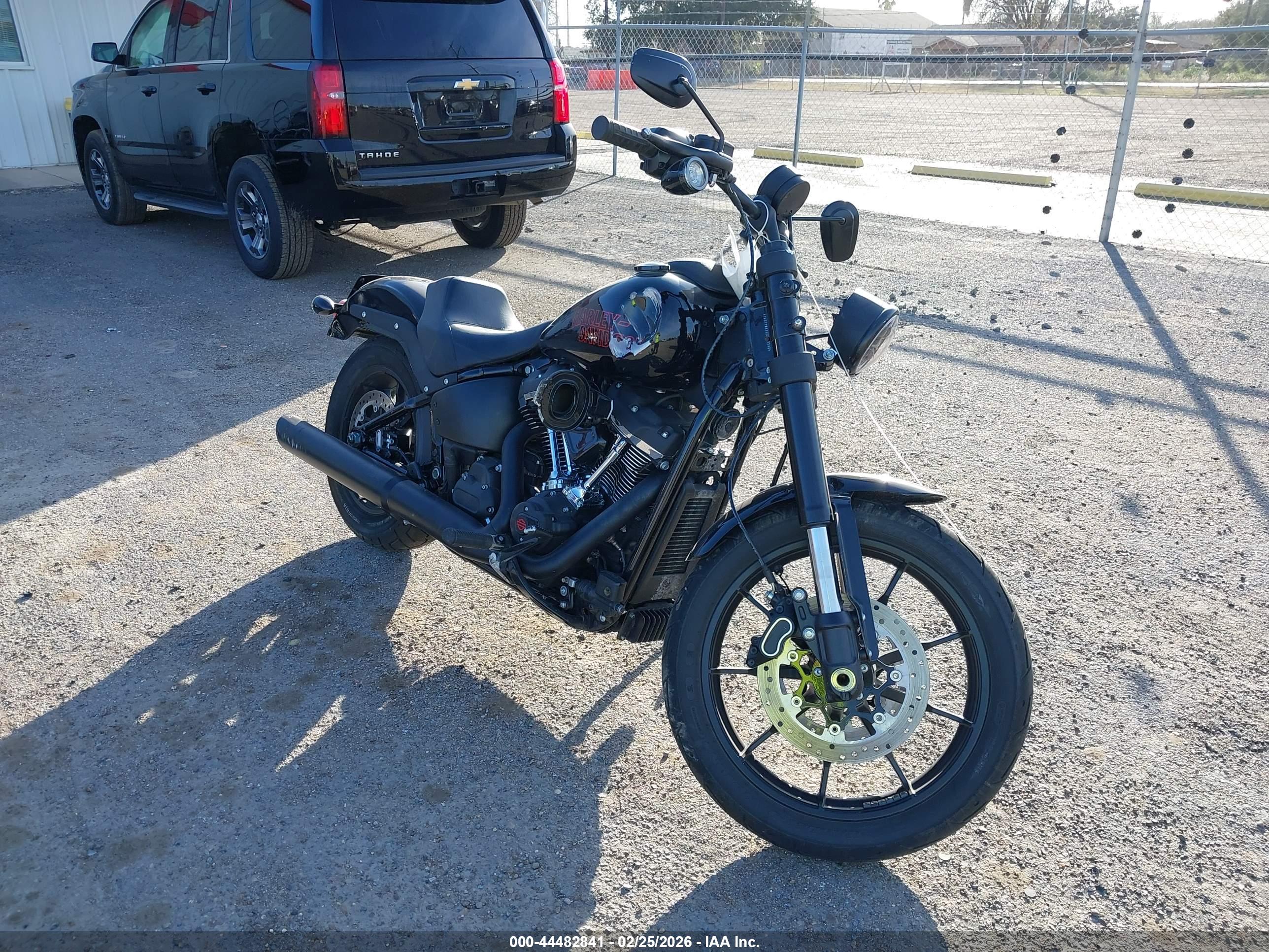 HARLEY-DAVIDSON FXLRS image 2
