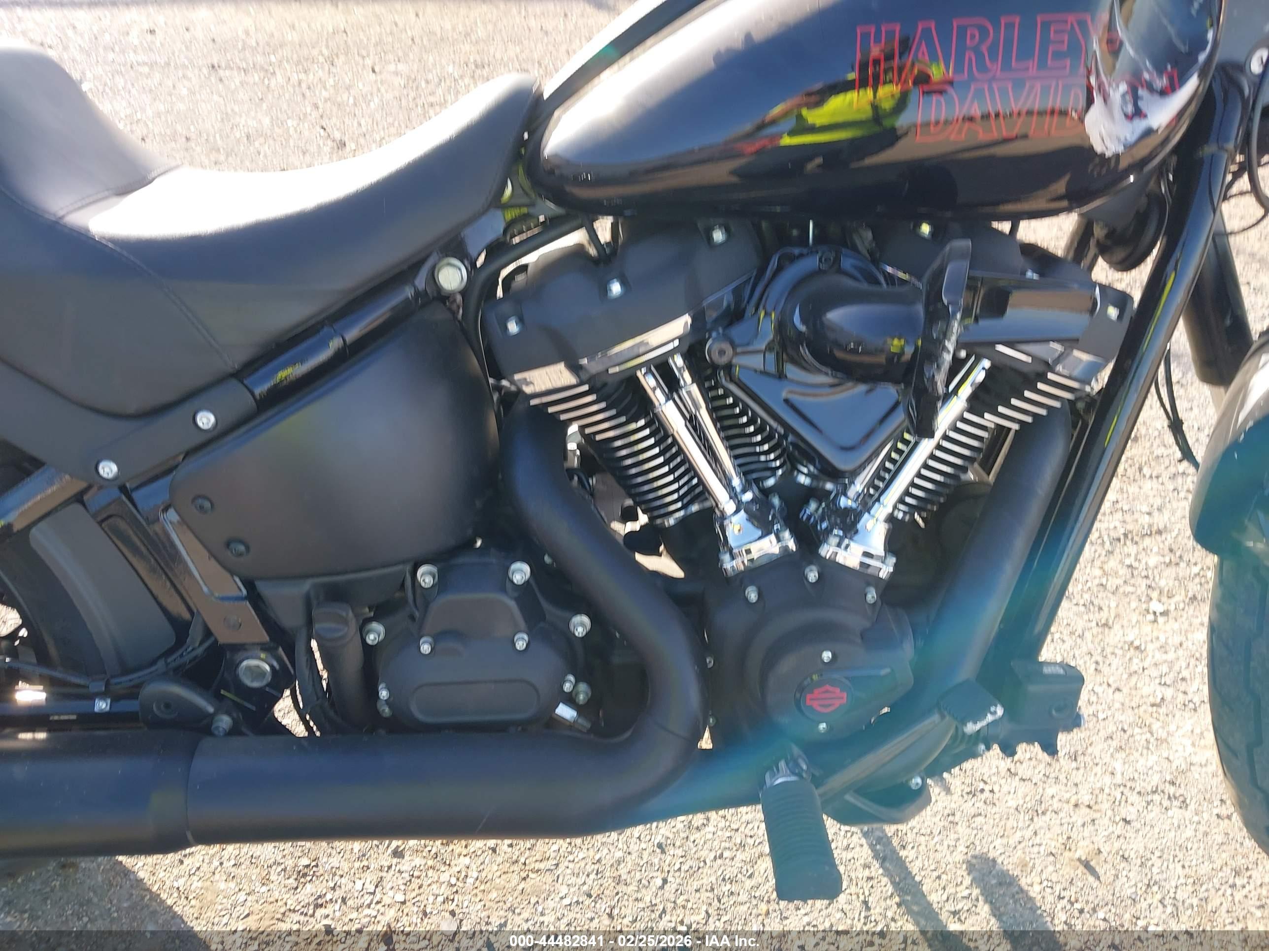 HARLEY-DAVIDSON FXLRS image 9
