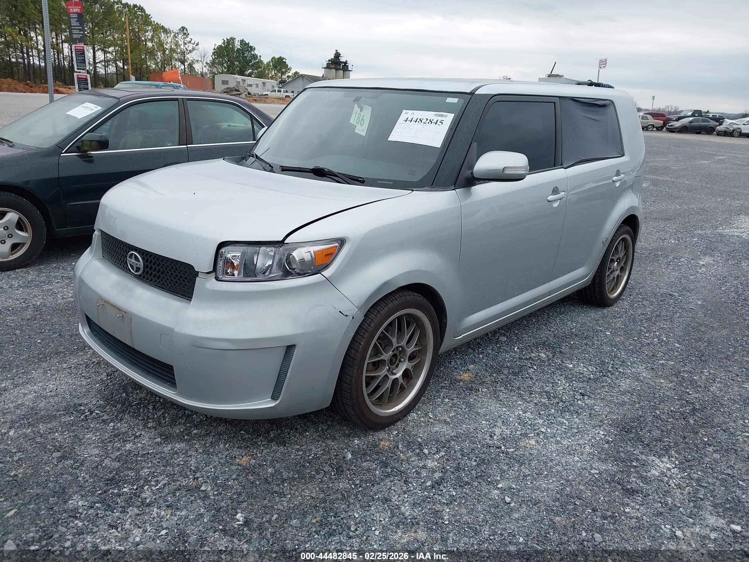SCION XB image 2