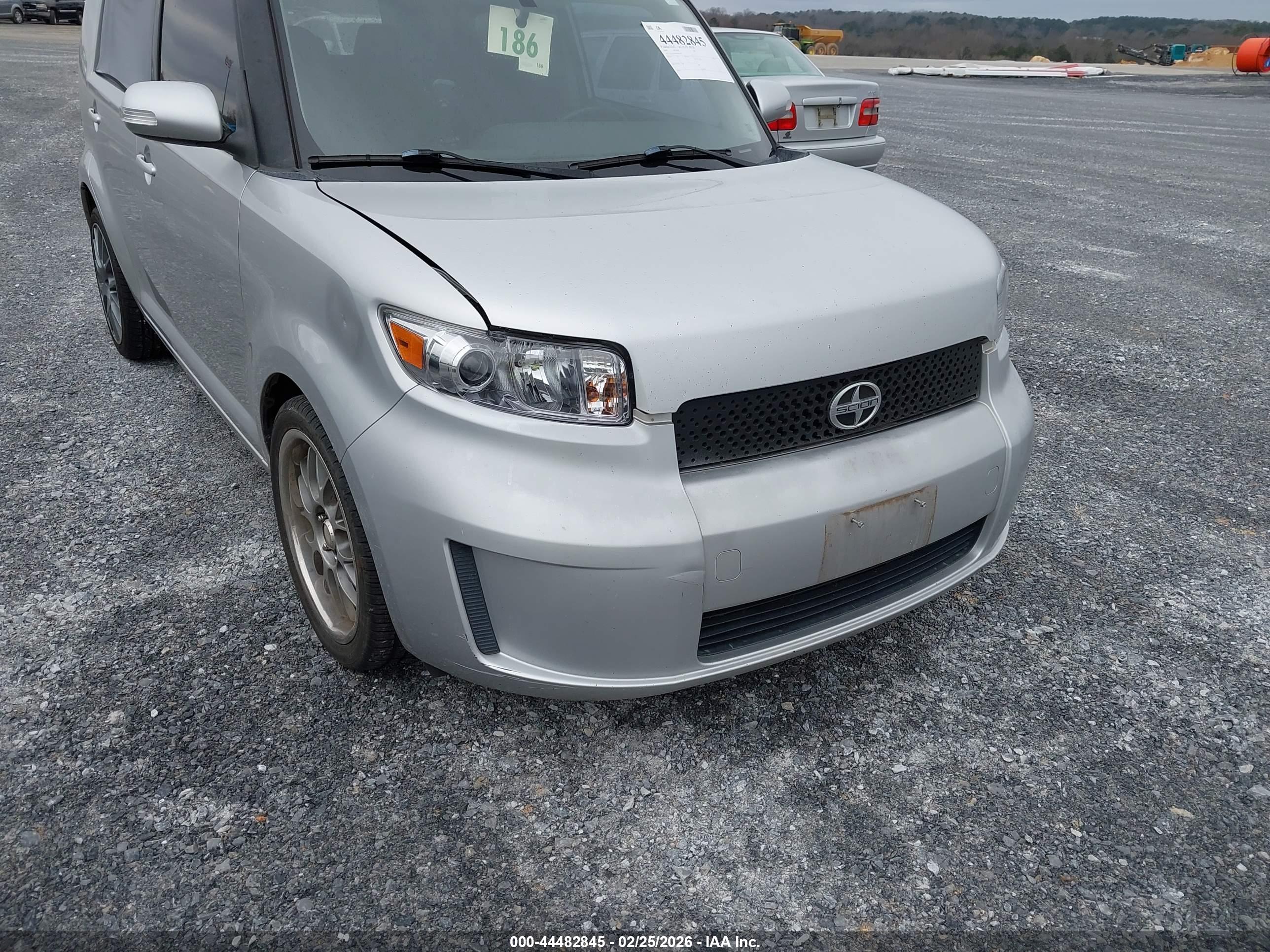 SCION XB image 6