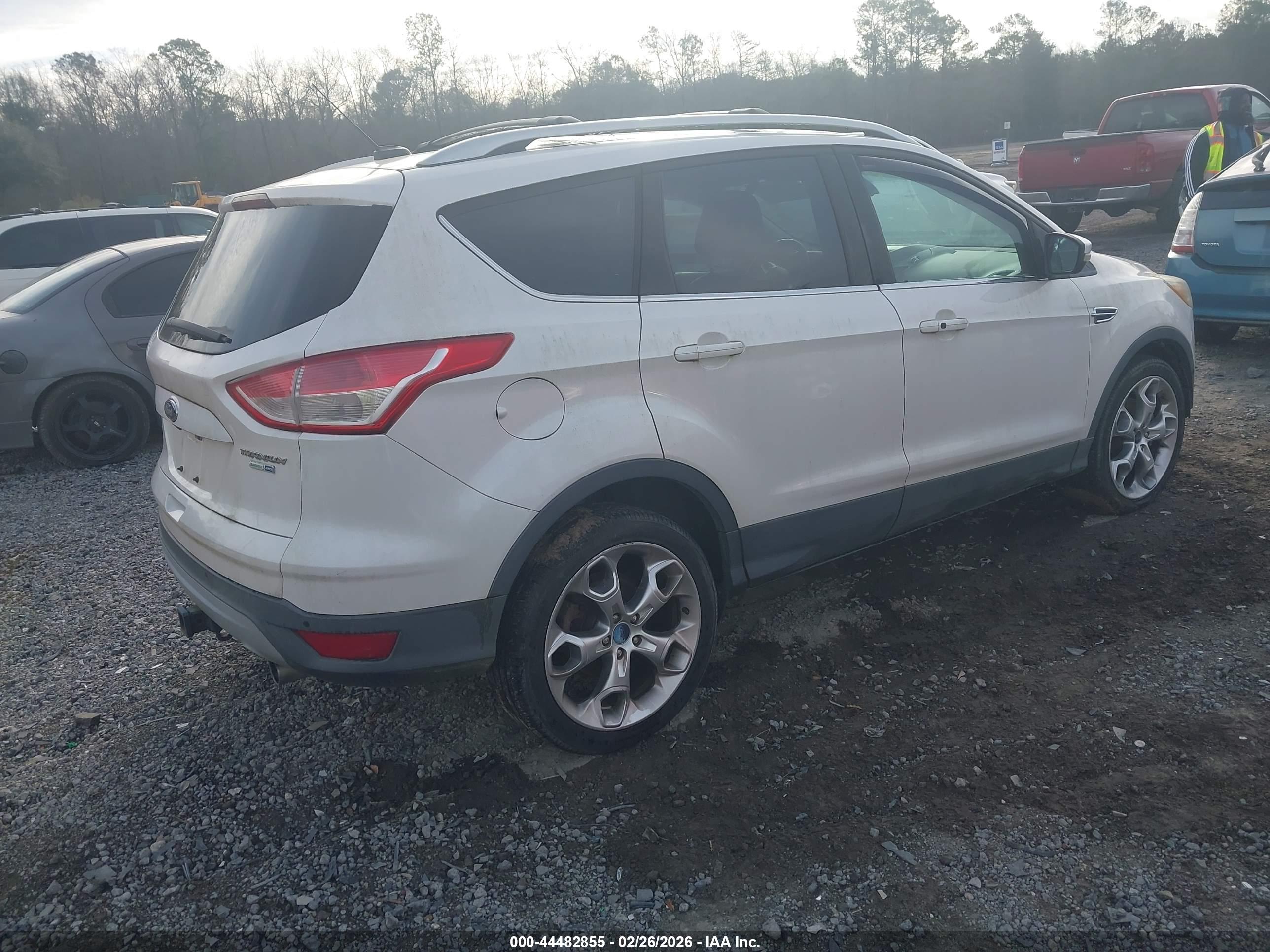 FORD ESCAPE image 4