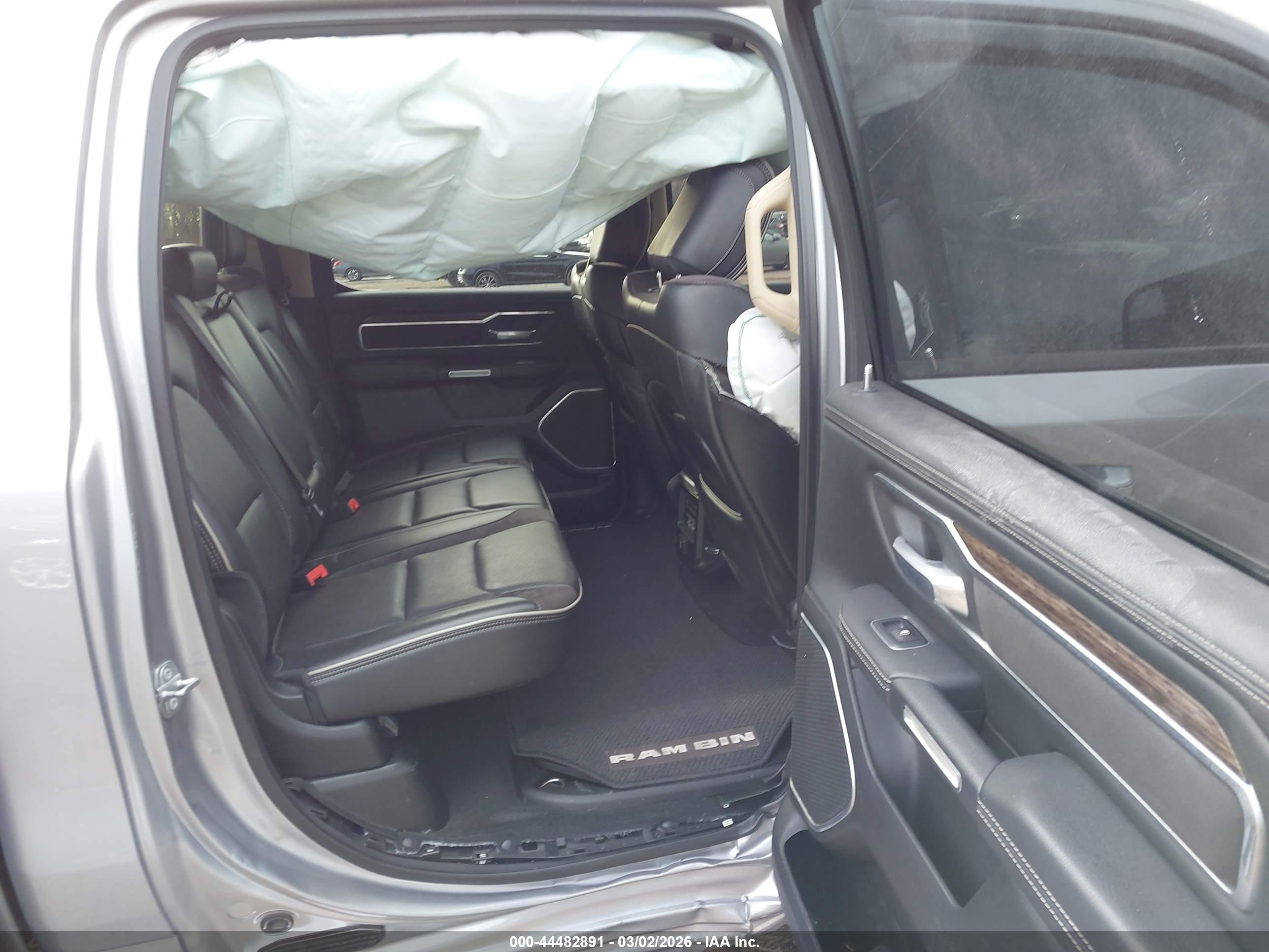 RAM 1500 image 8