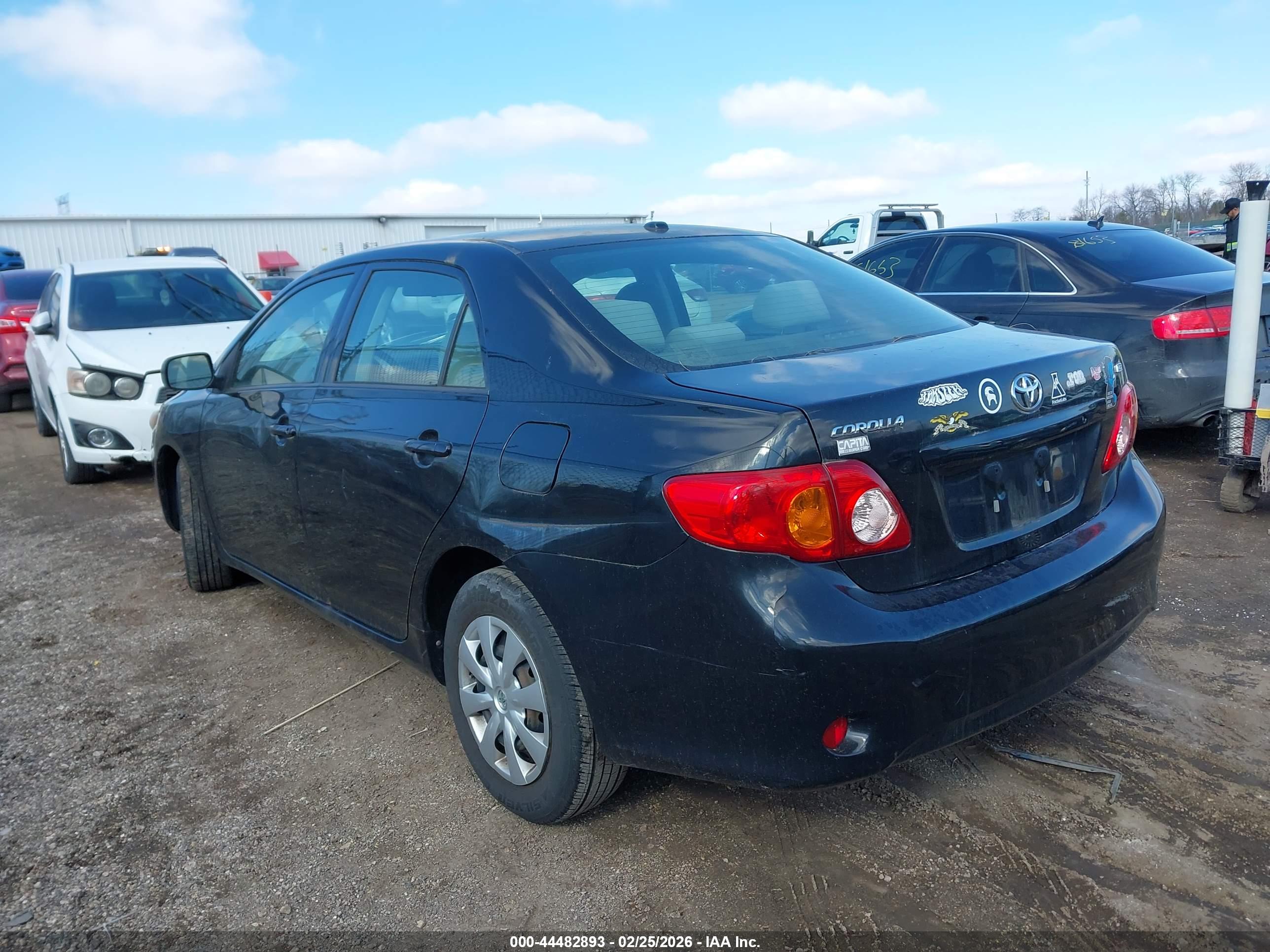TOYOTA COROLLA image 3