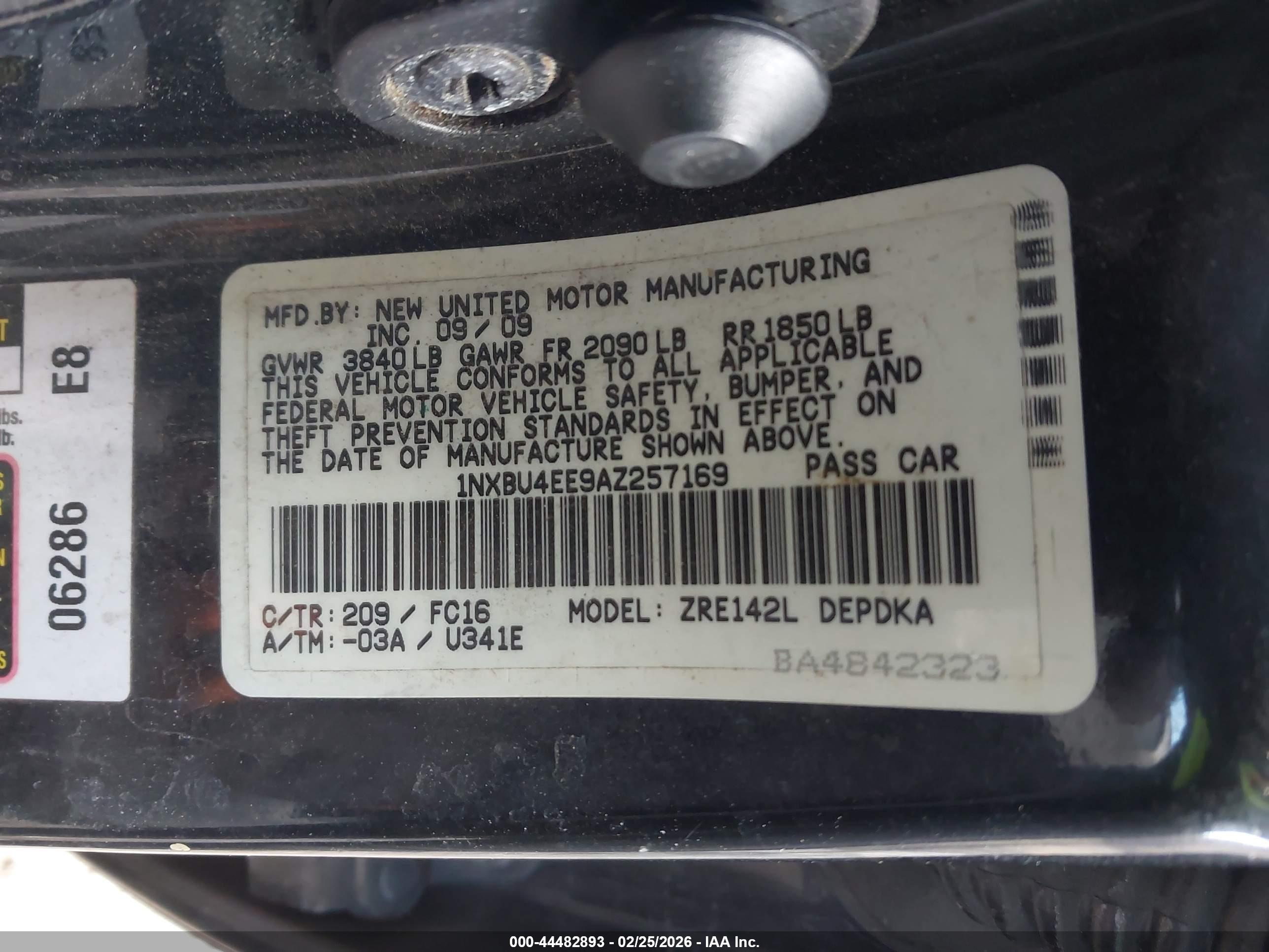 TOYOTA COROLLA image 9