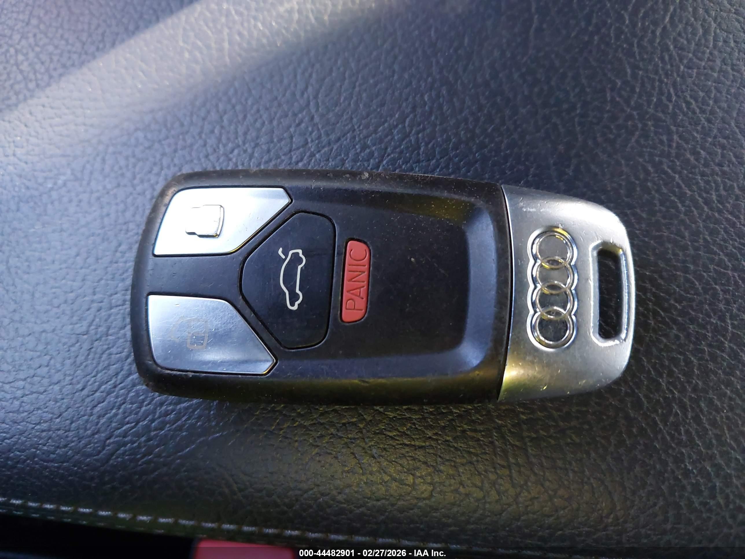 AUDI A4 image 11