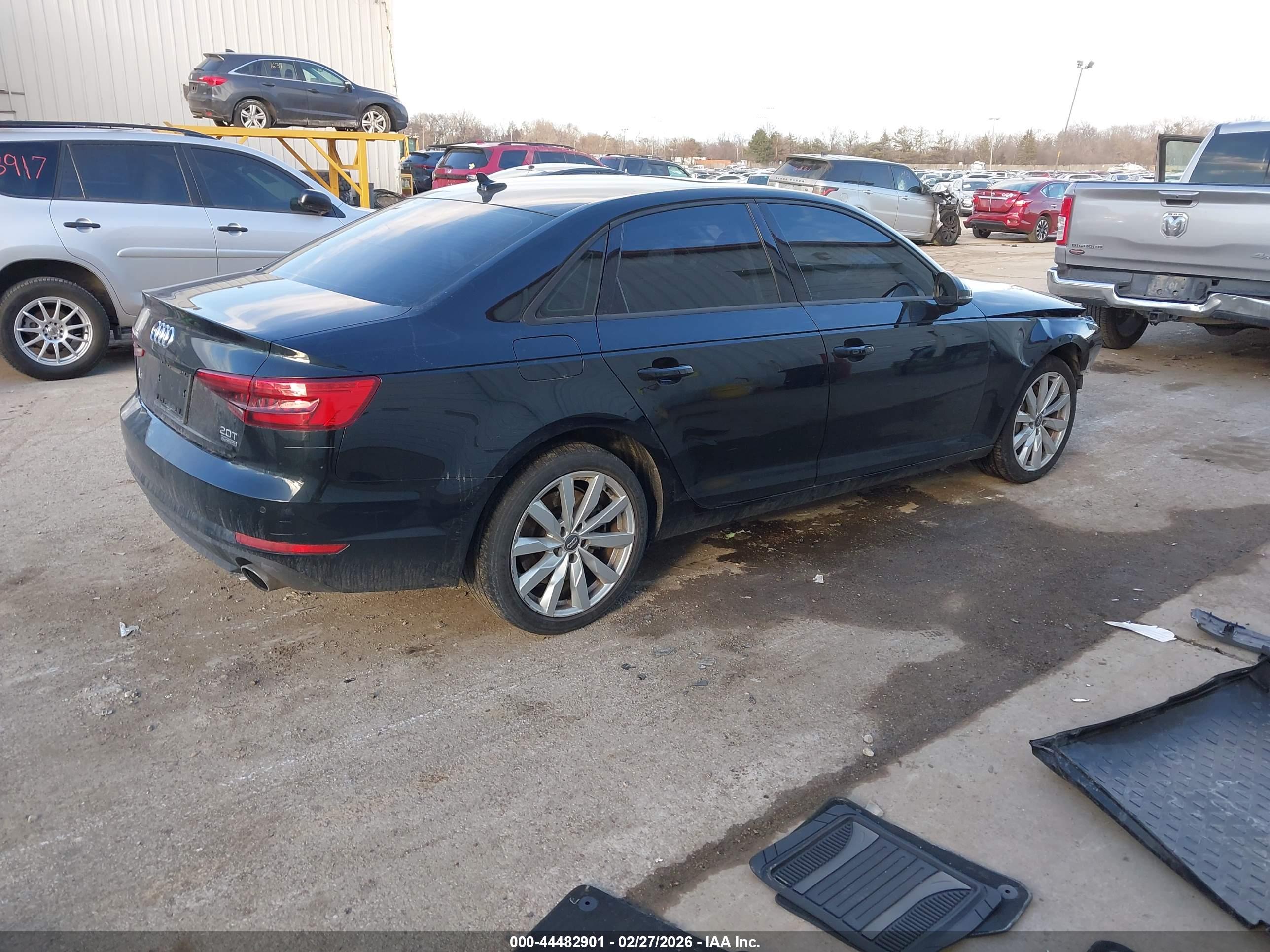 AUDI A4 image 4