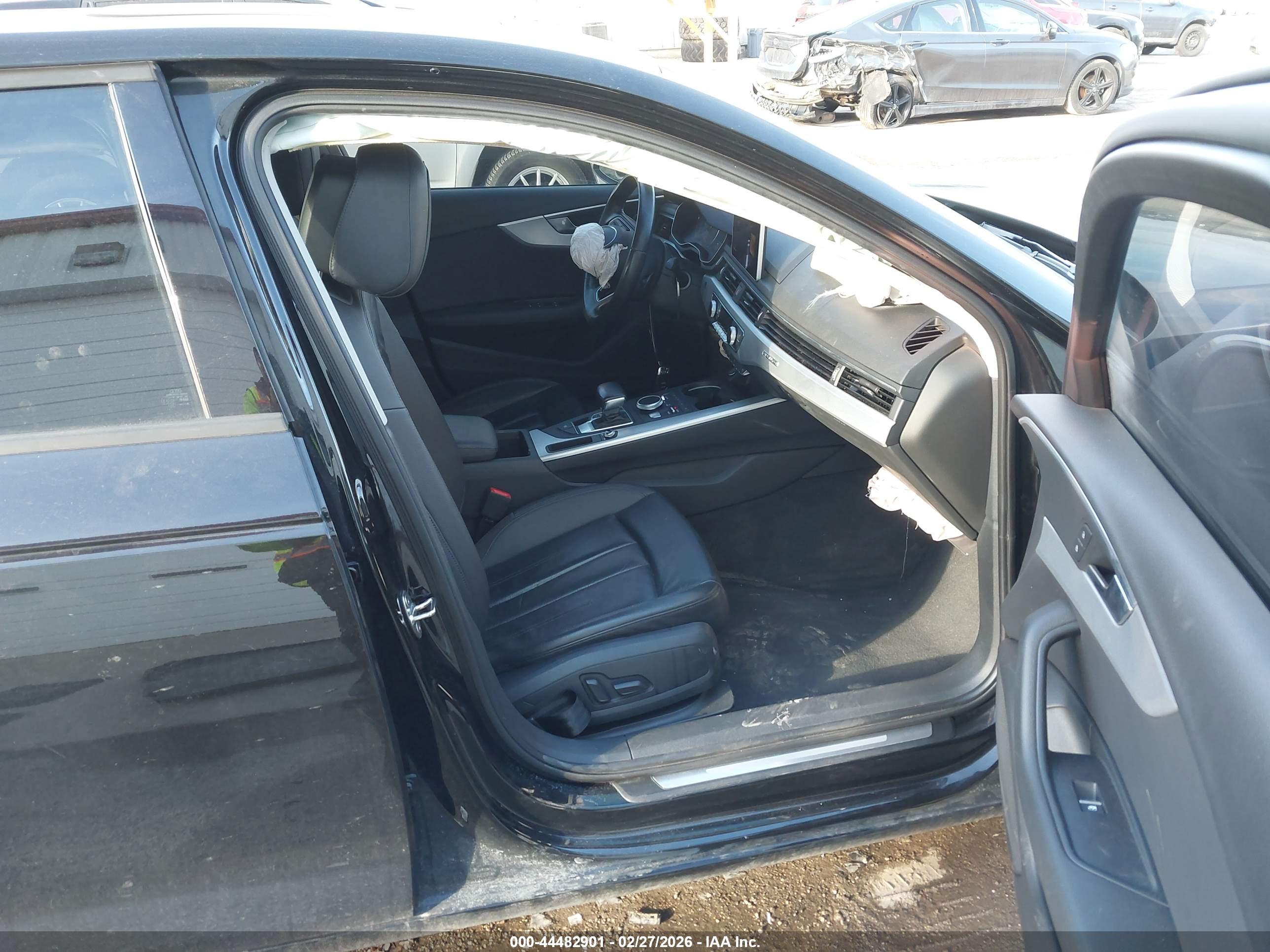 AUDI A4 image 5