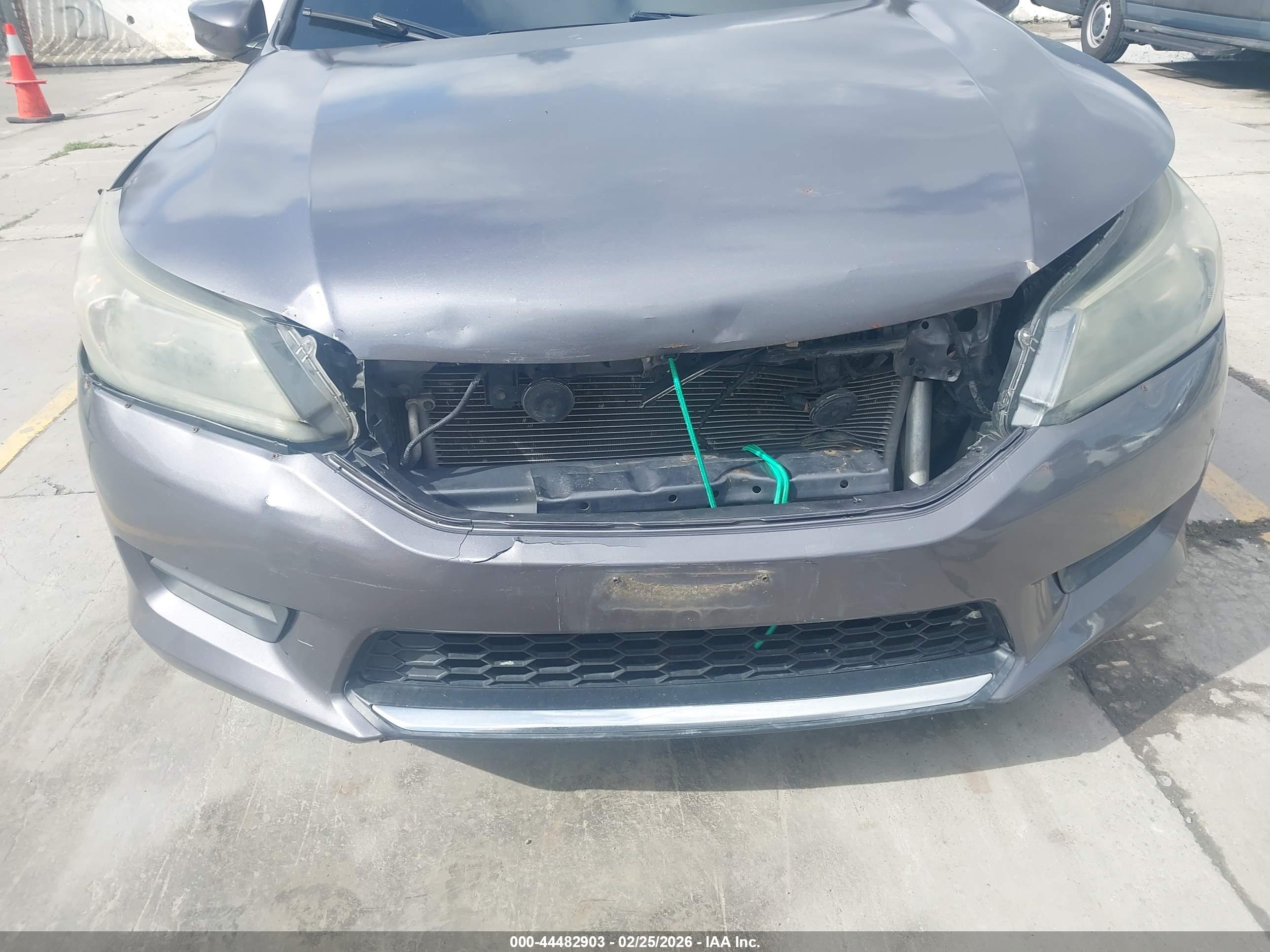 HONDA ACCORD image 6