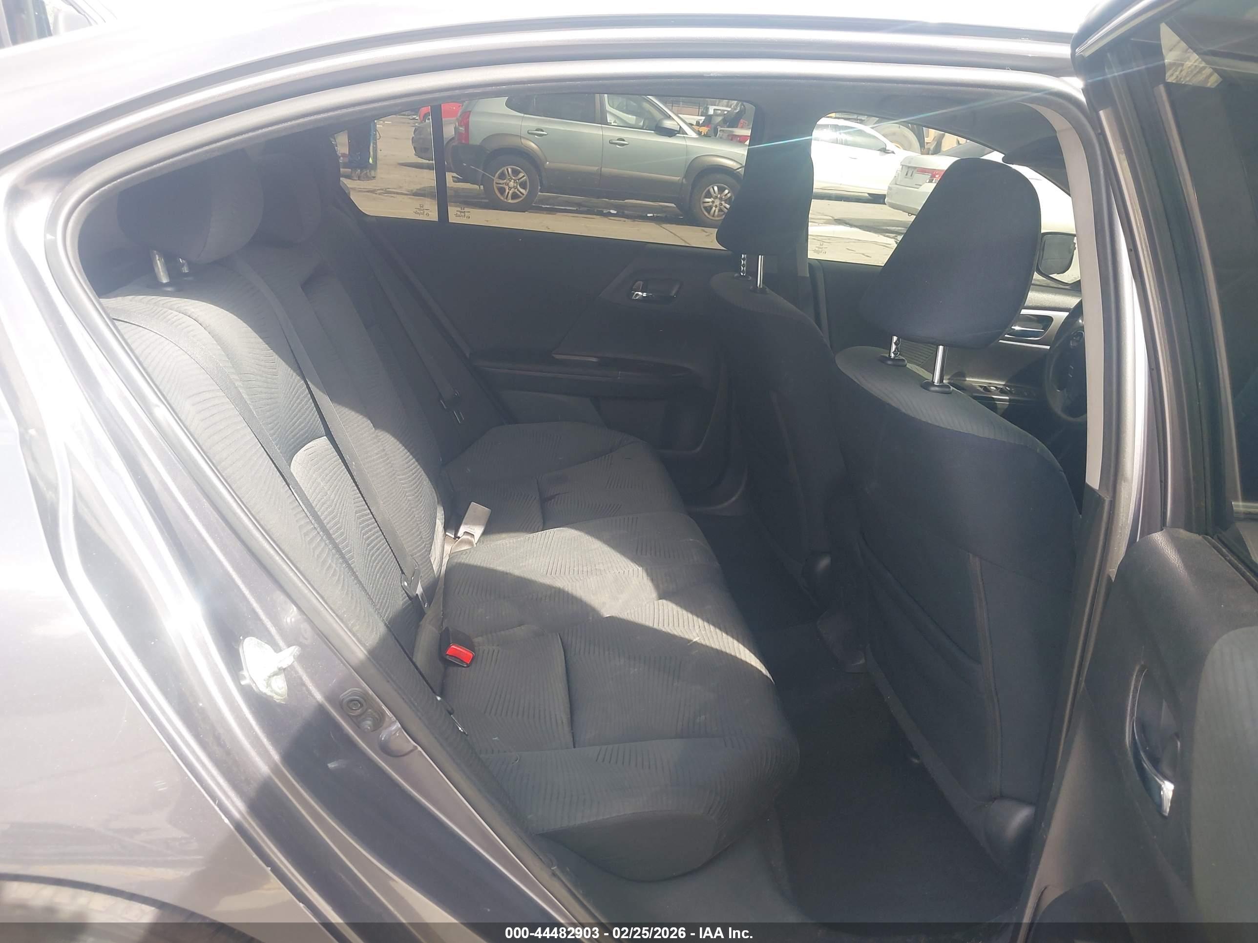 HONDA ACCORD image 8
