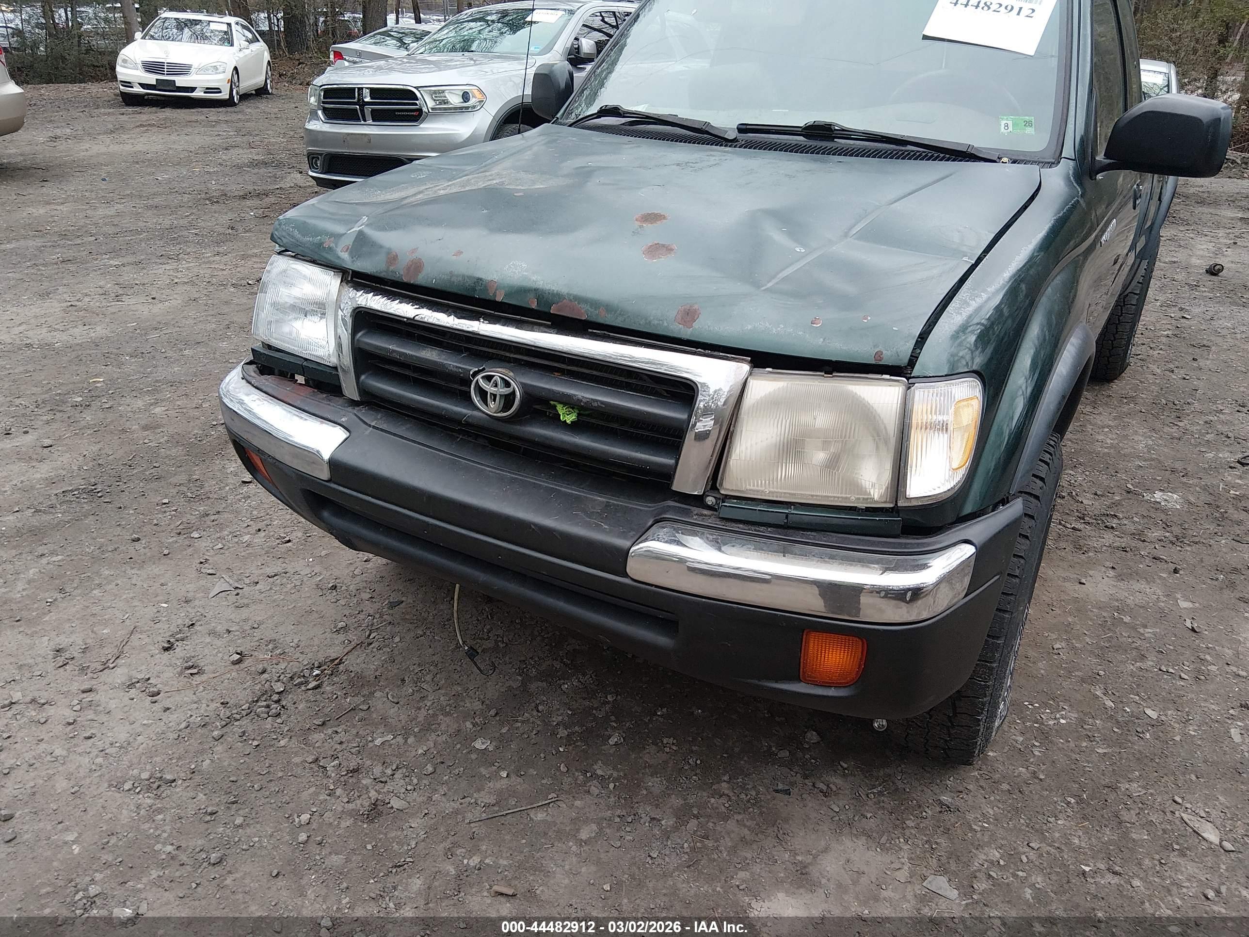 TOYOTA TACOMA image 6