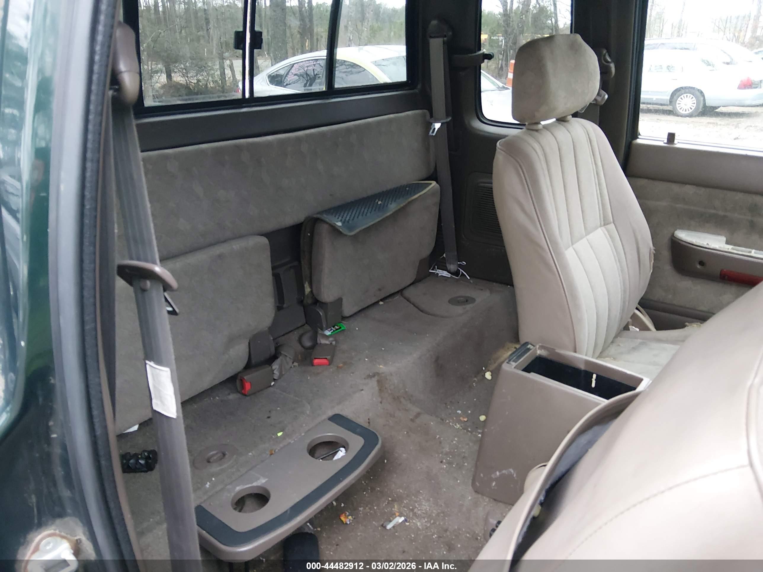 TOYOTA TACOMA image 8