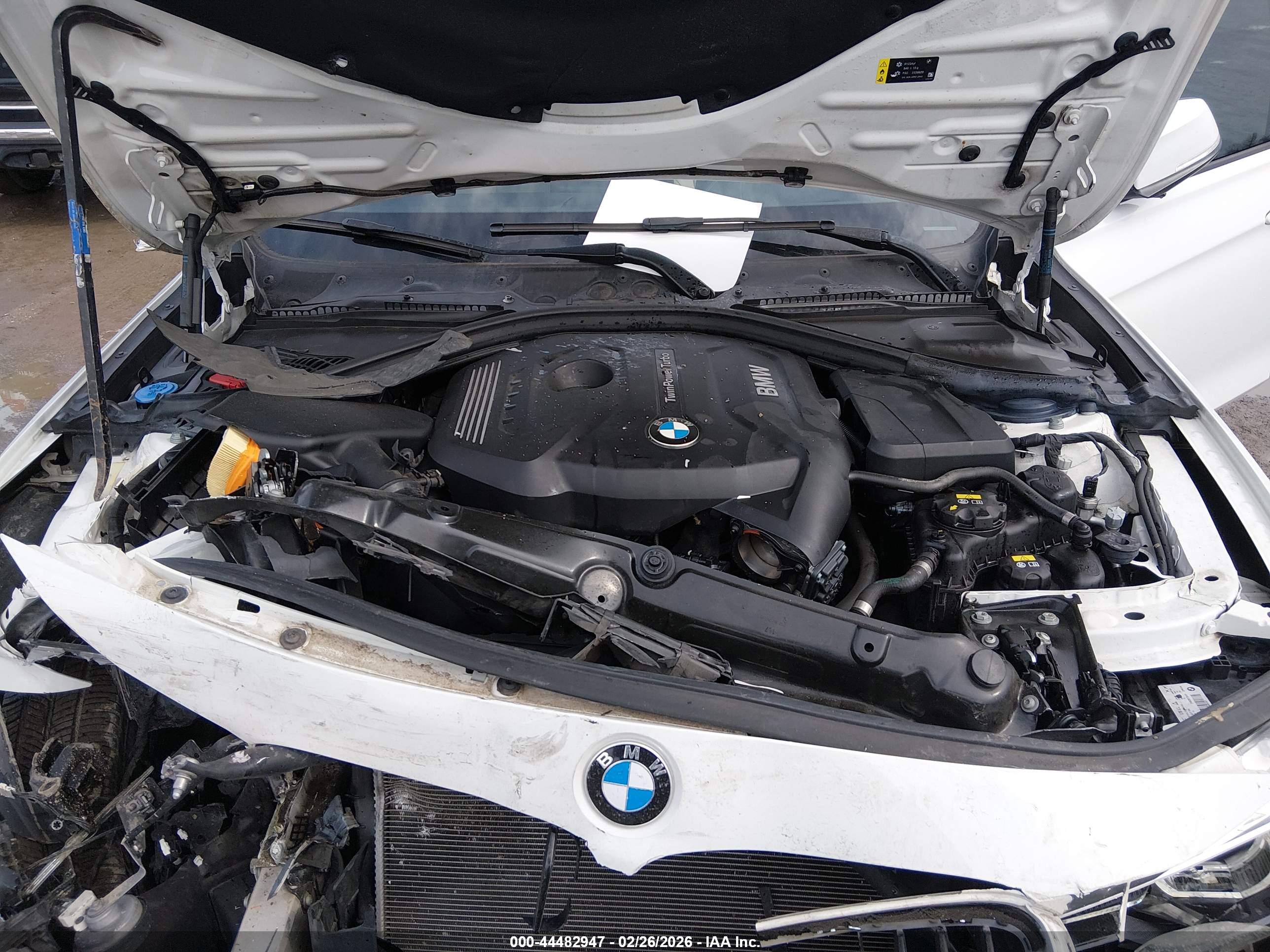 BMW 330I image 10