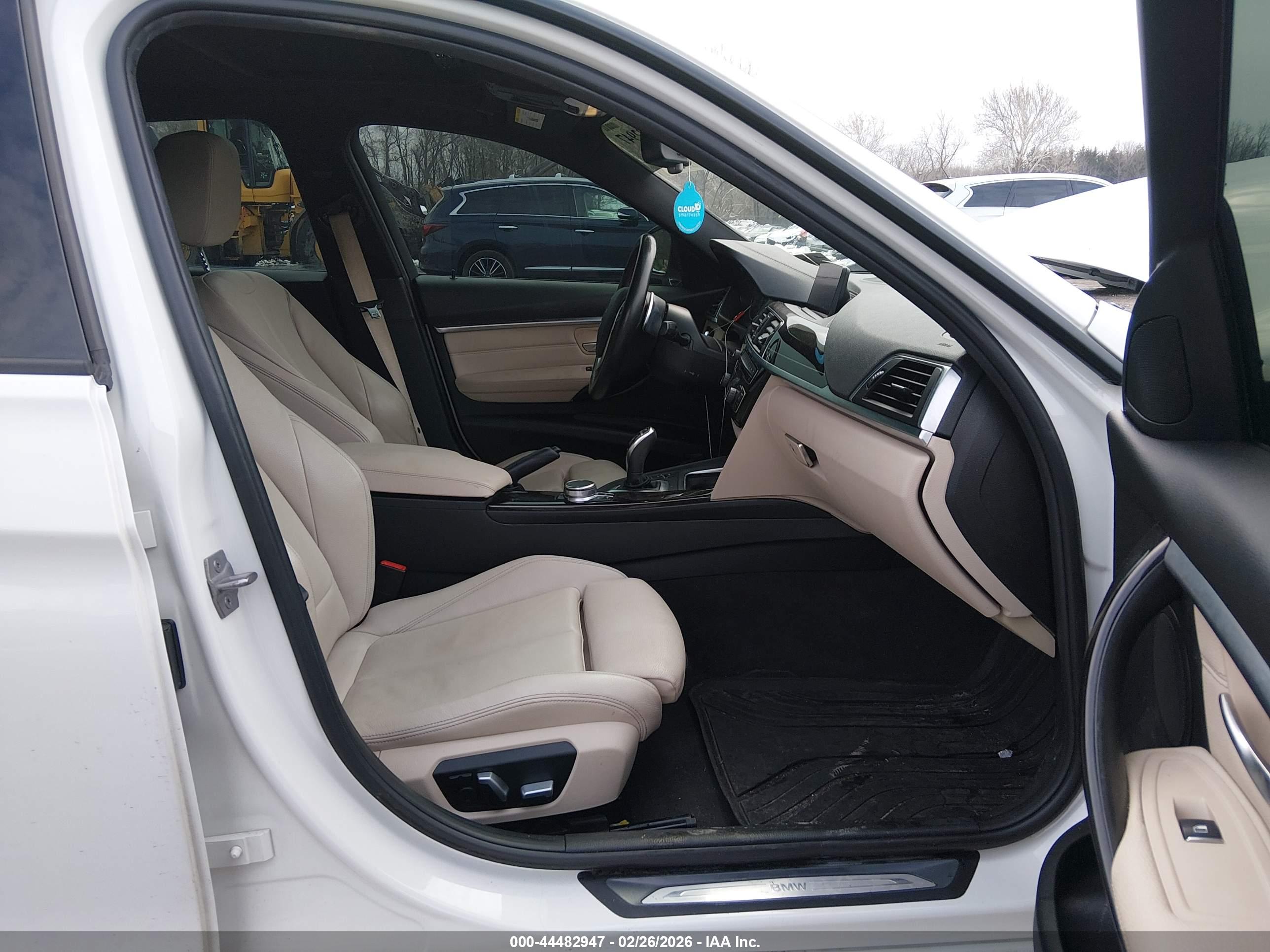 BMW 330I image 5