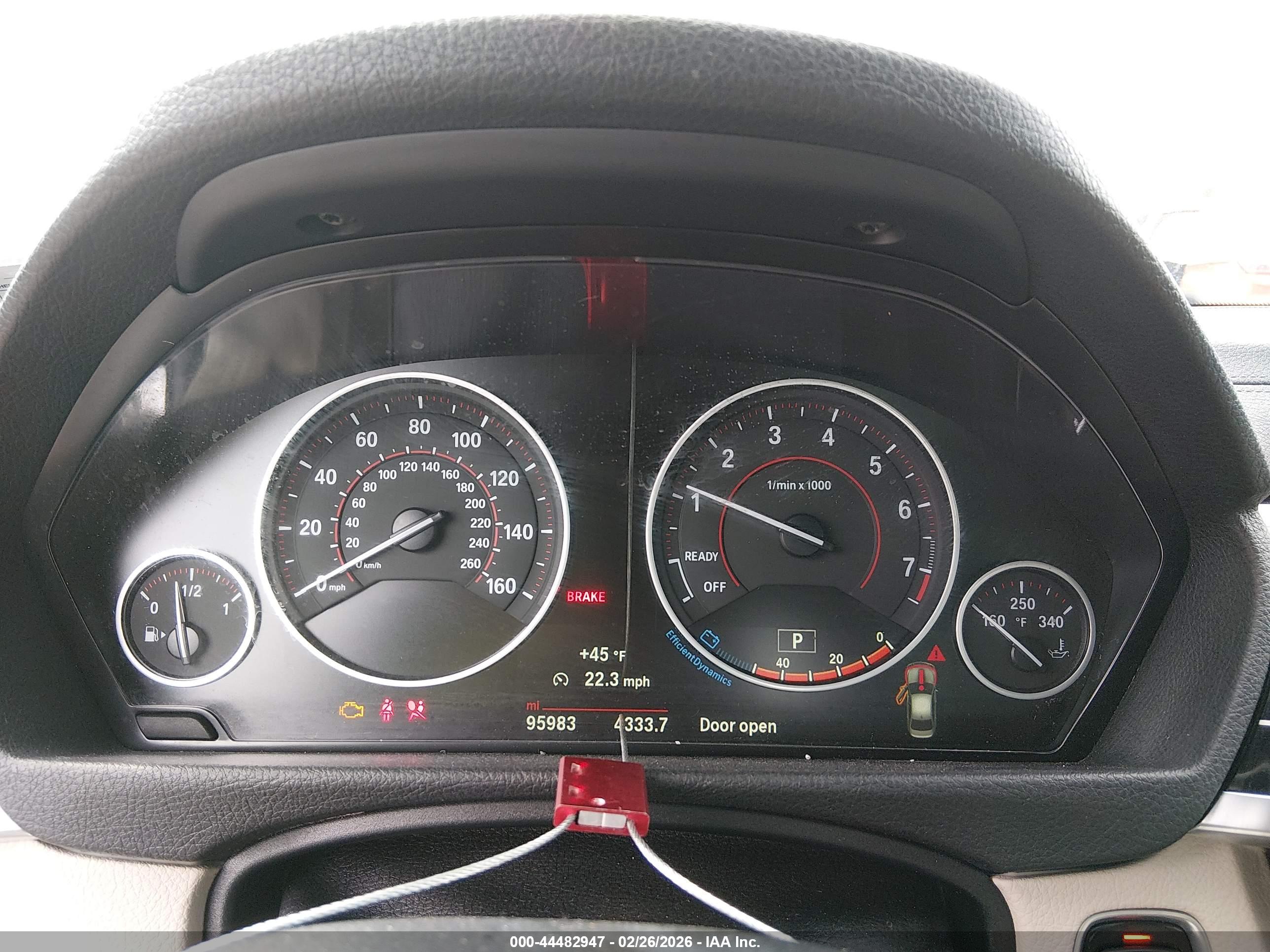 BMW 330I image 7