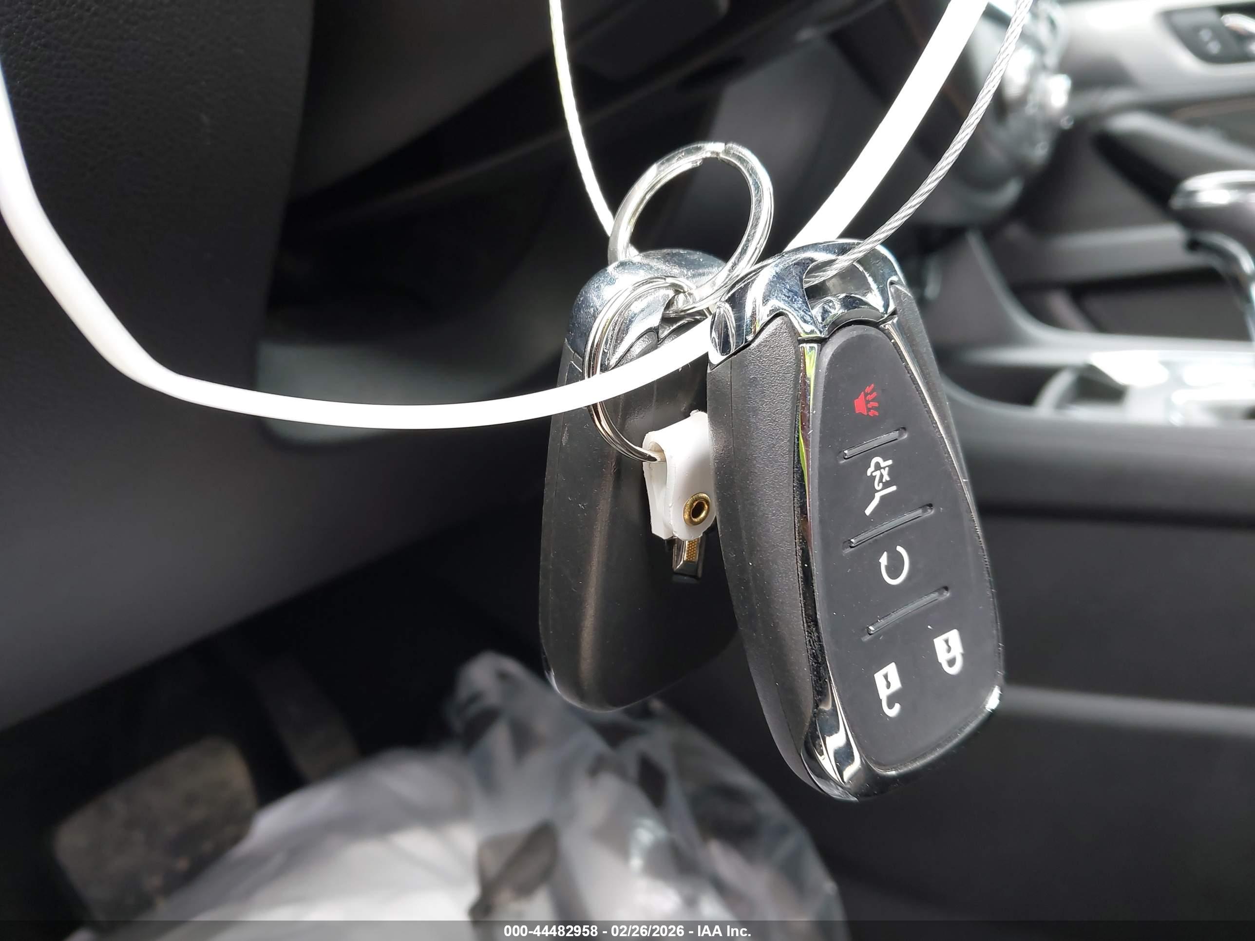 CHEVROLET TRAVERSE image 11
