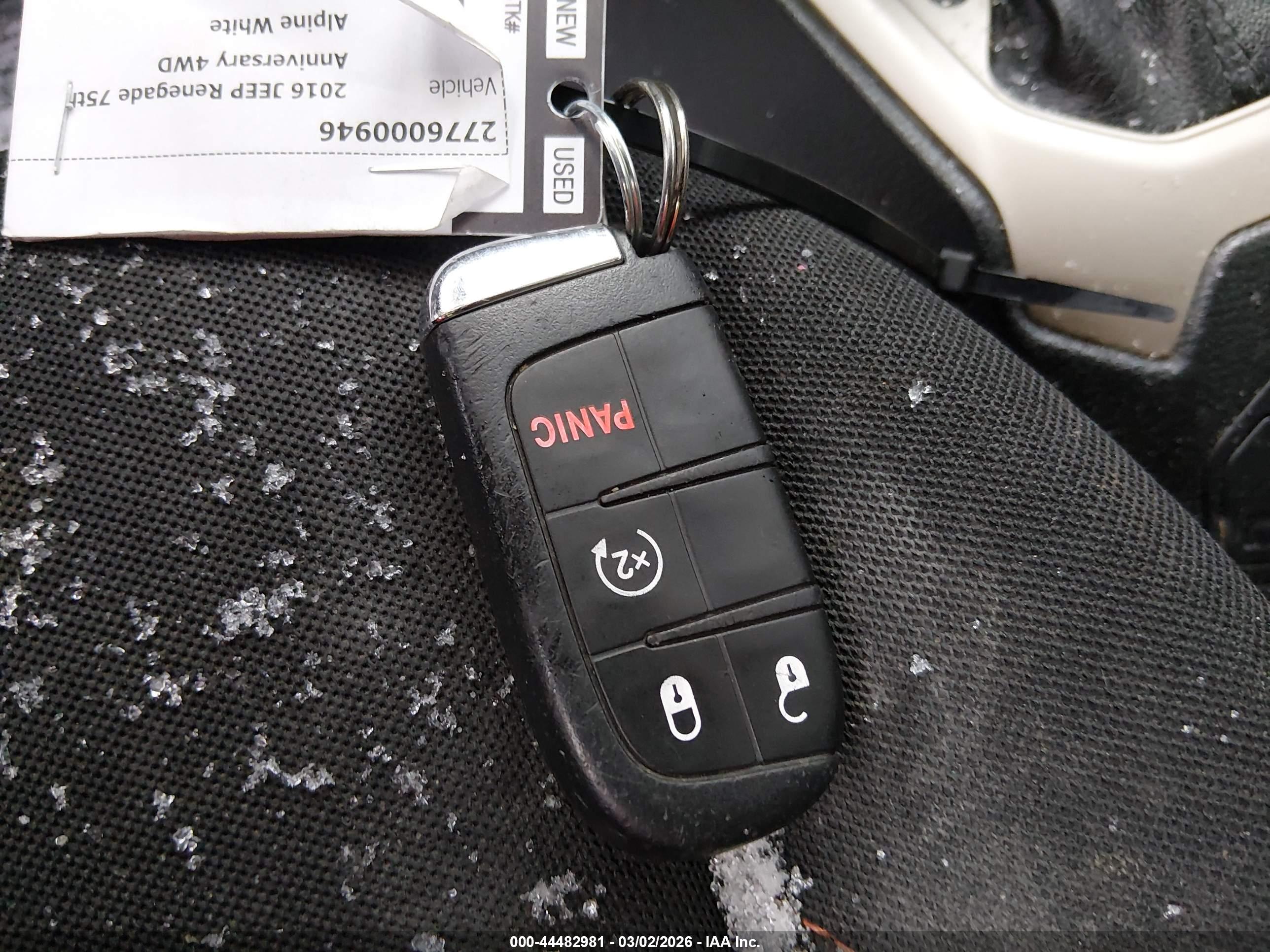 JEEP RENEGADE image 11