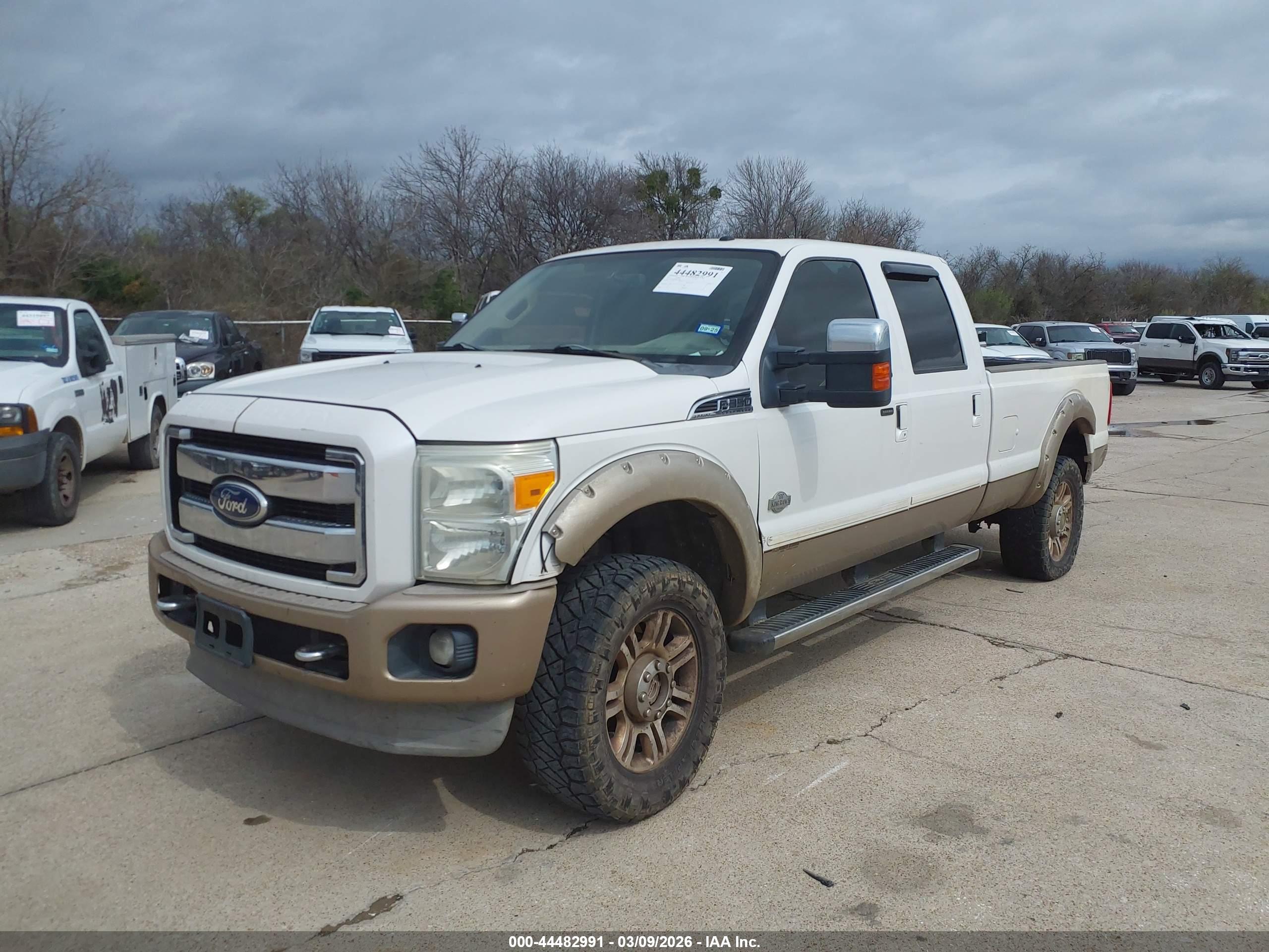 FORD F-350 image 2