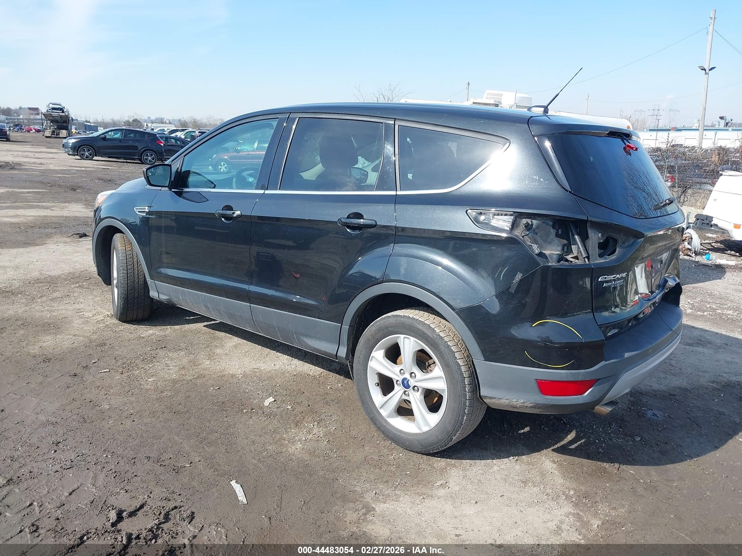 FORD ESCAPE image 3