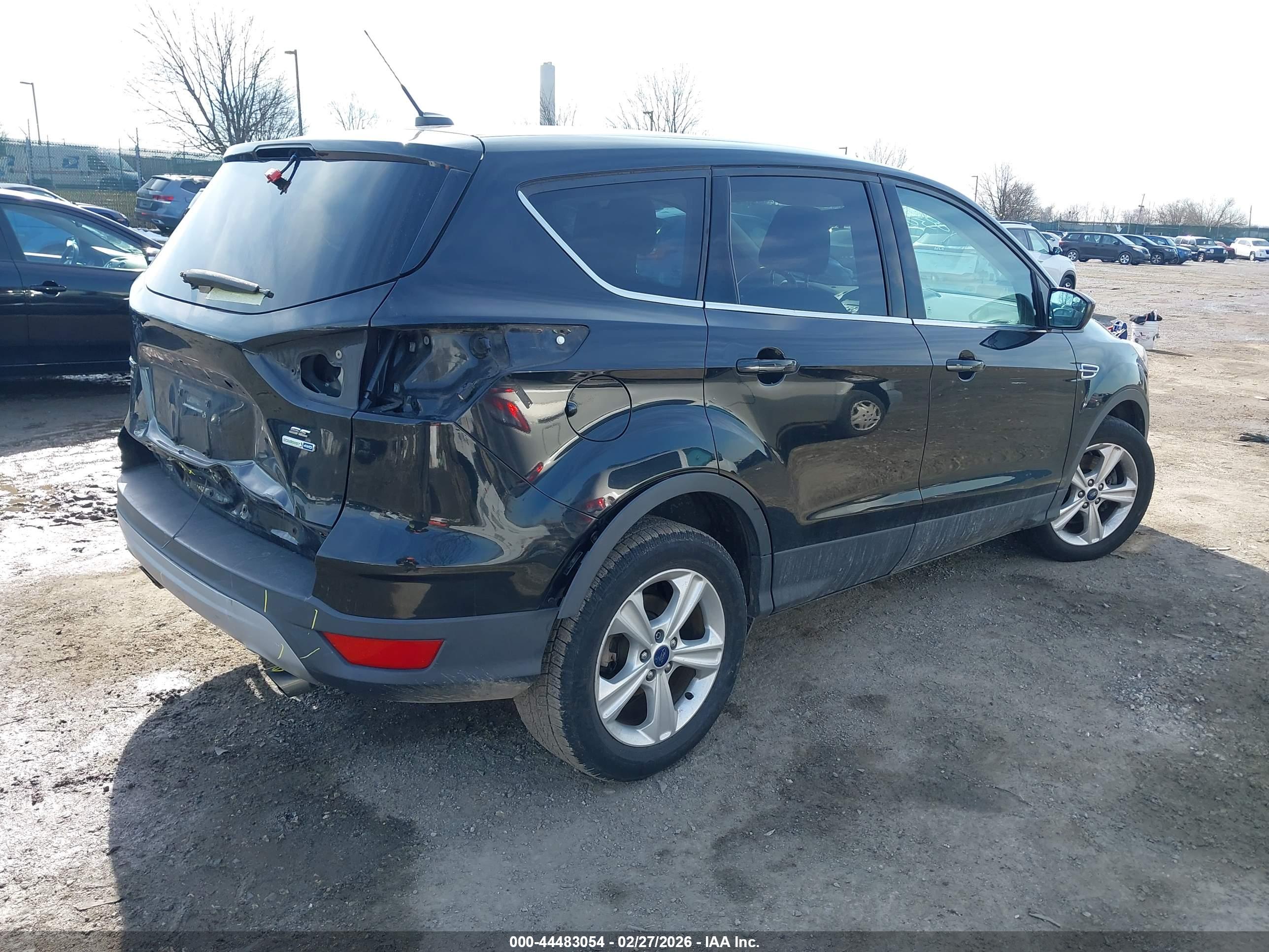 FORD ESCAPE image 4