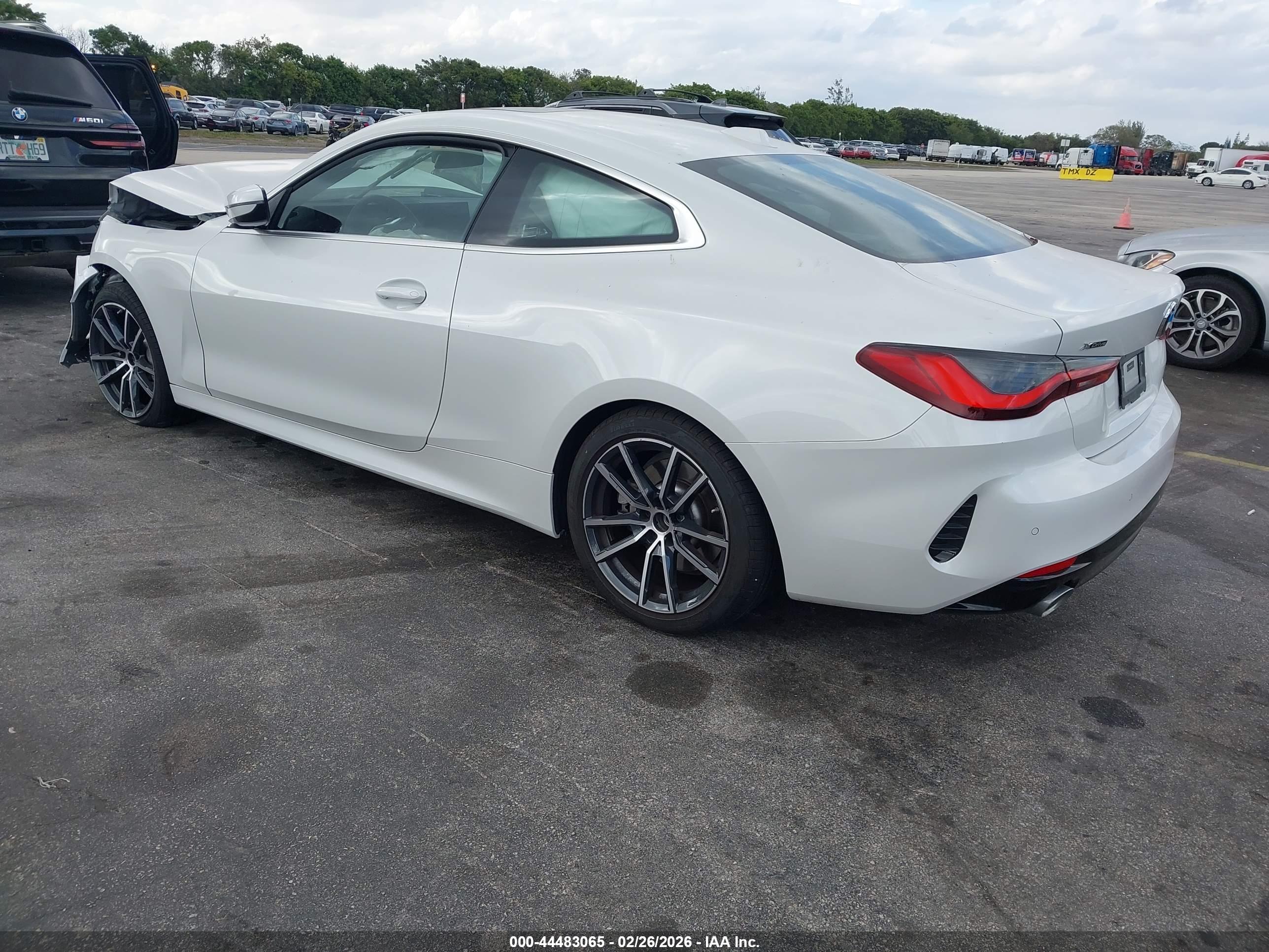 BMW 430I image 3