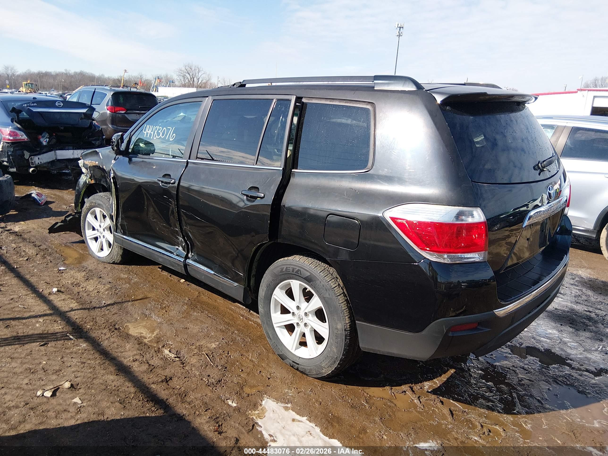 TOYOTA HIGHLANDER image 3