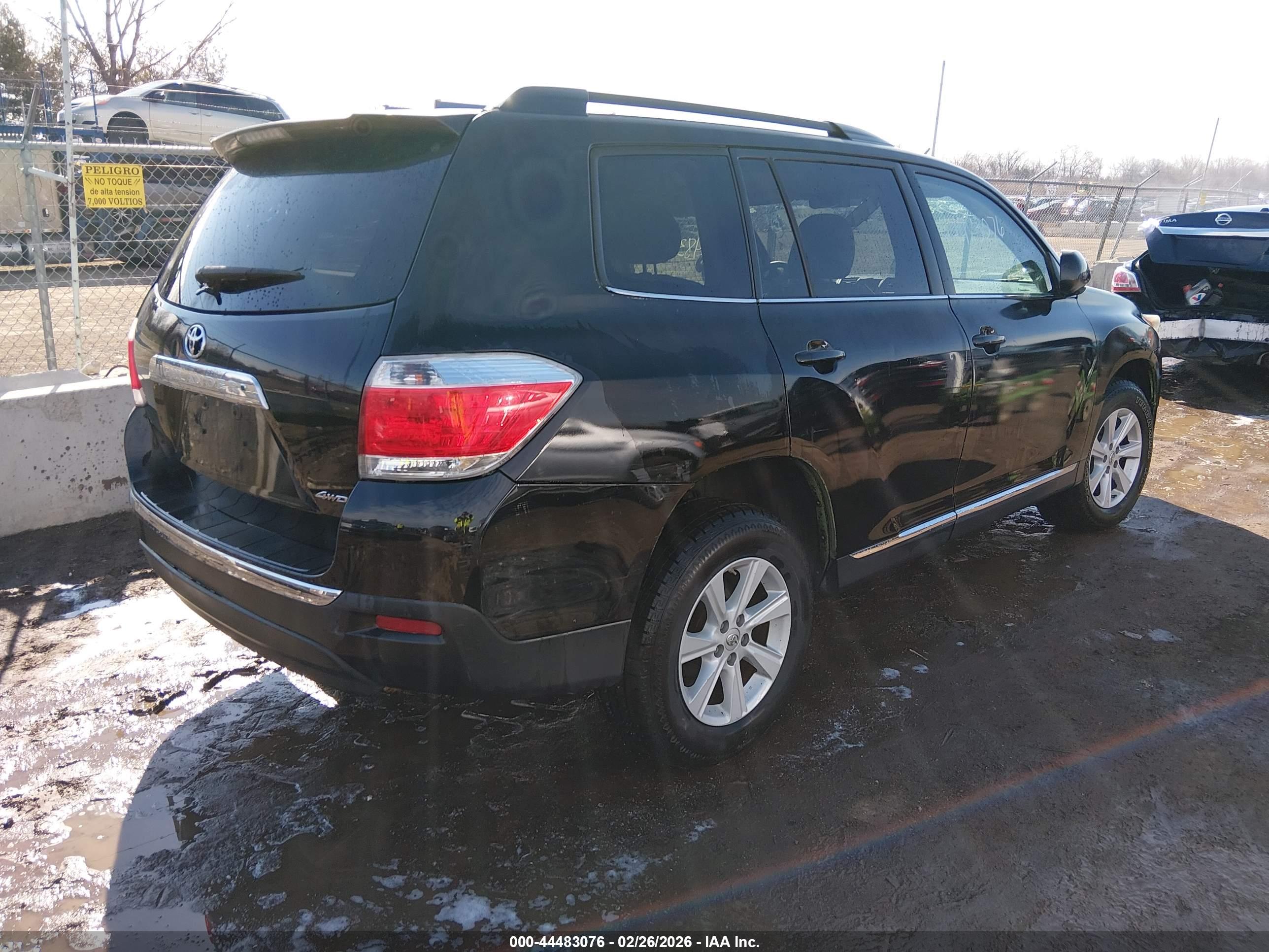 TOYOTA HIGHLANDER image 4