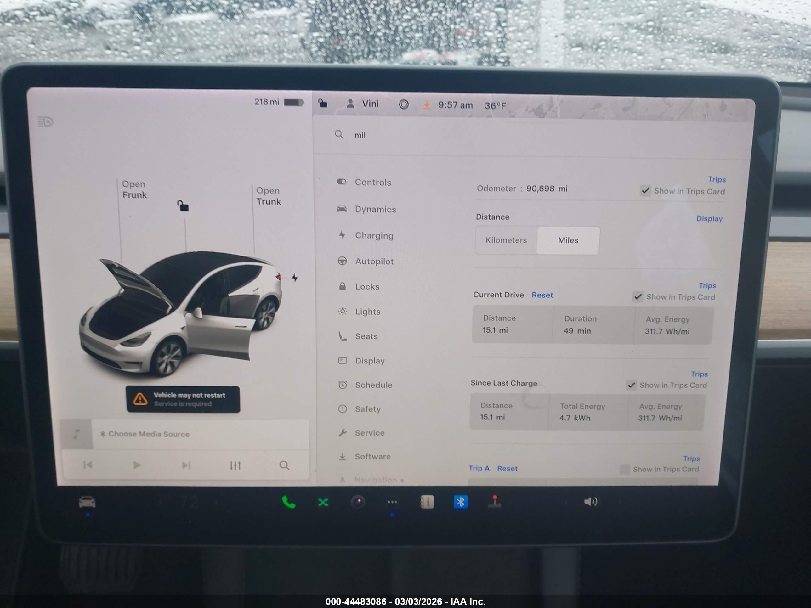 TESLA MODEL image 7