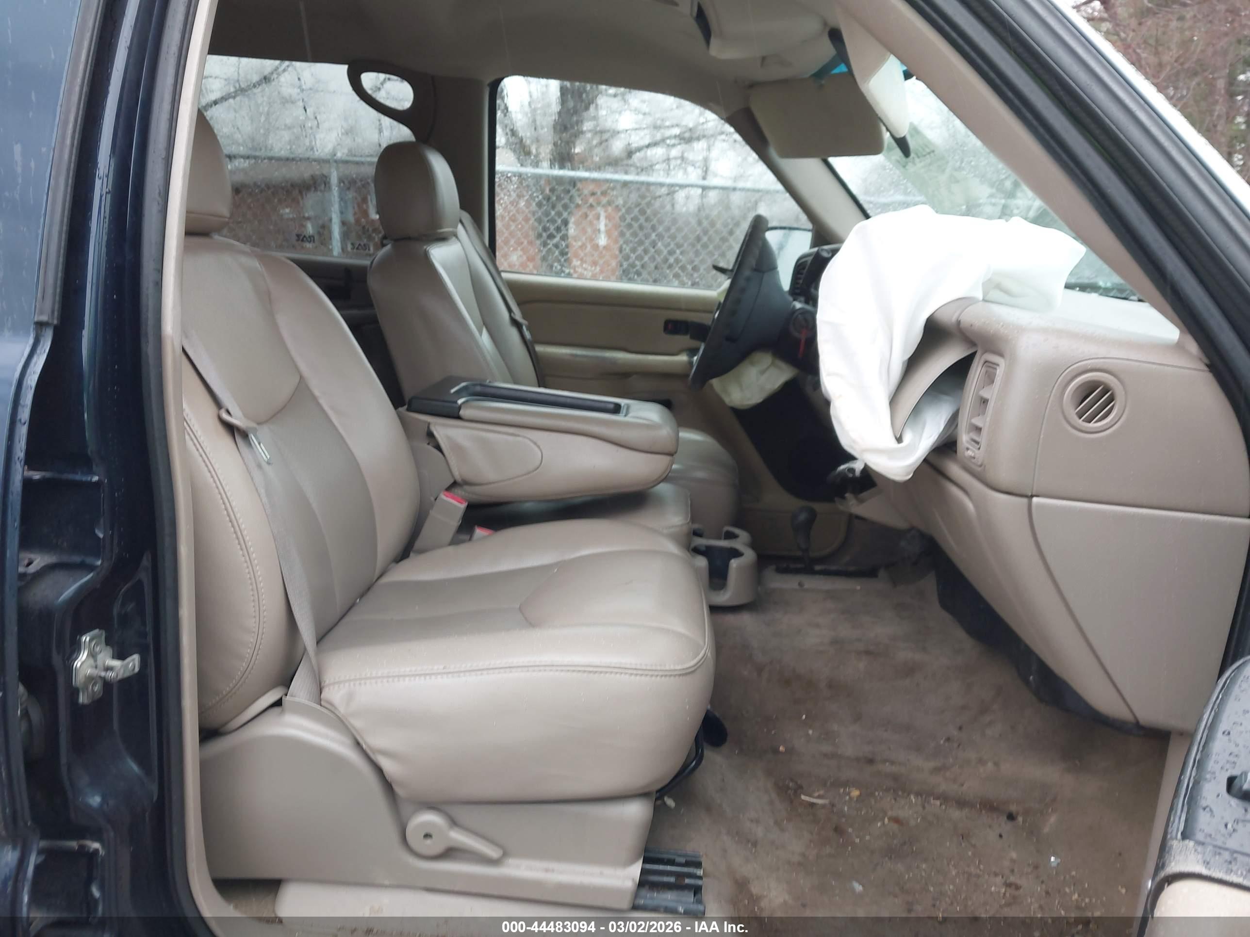 GMC SIERRA image 5