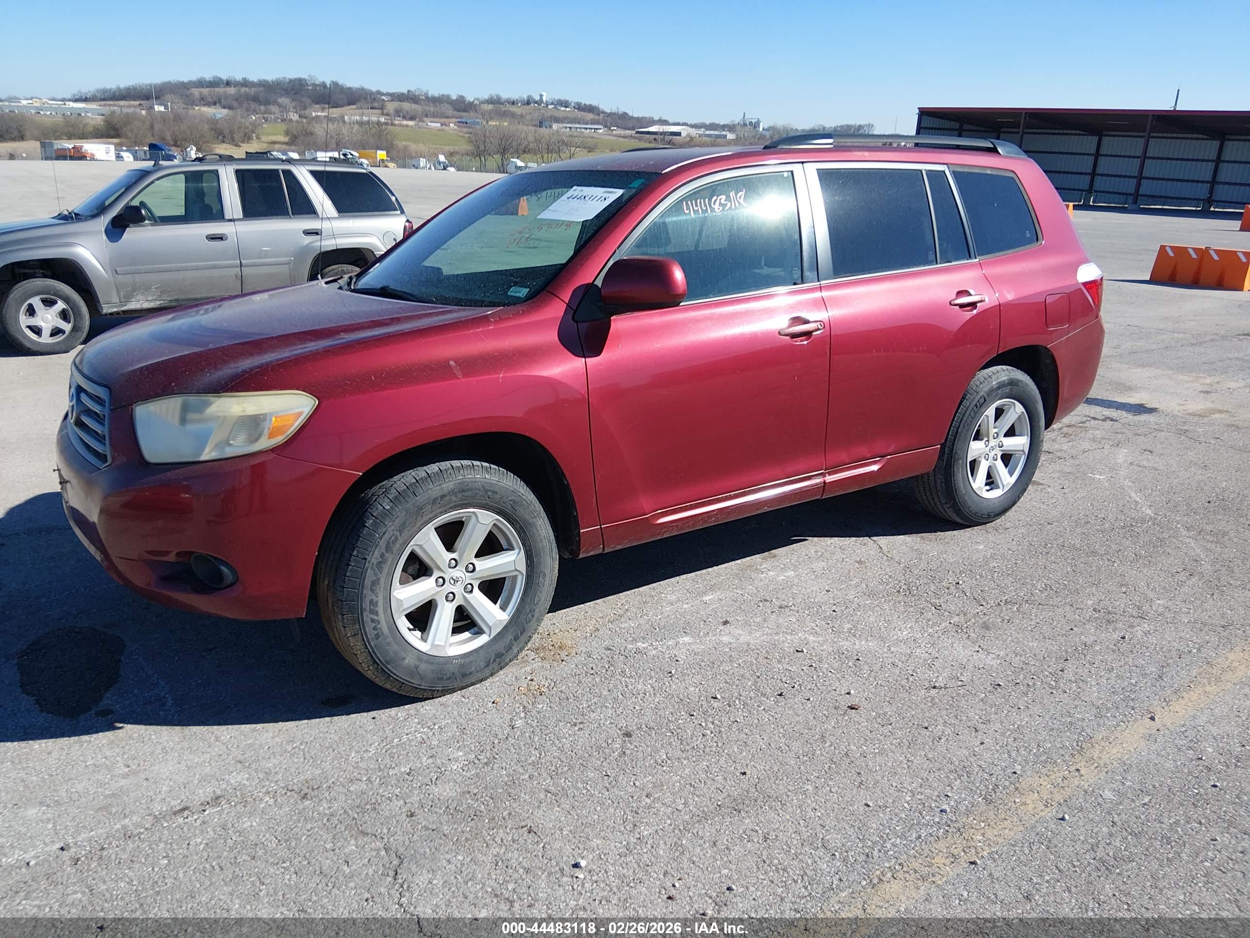 TOYOTA HIGHLANDER image 2
