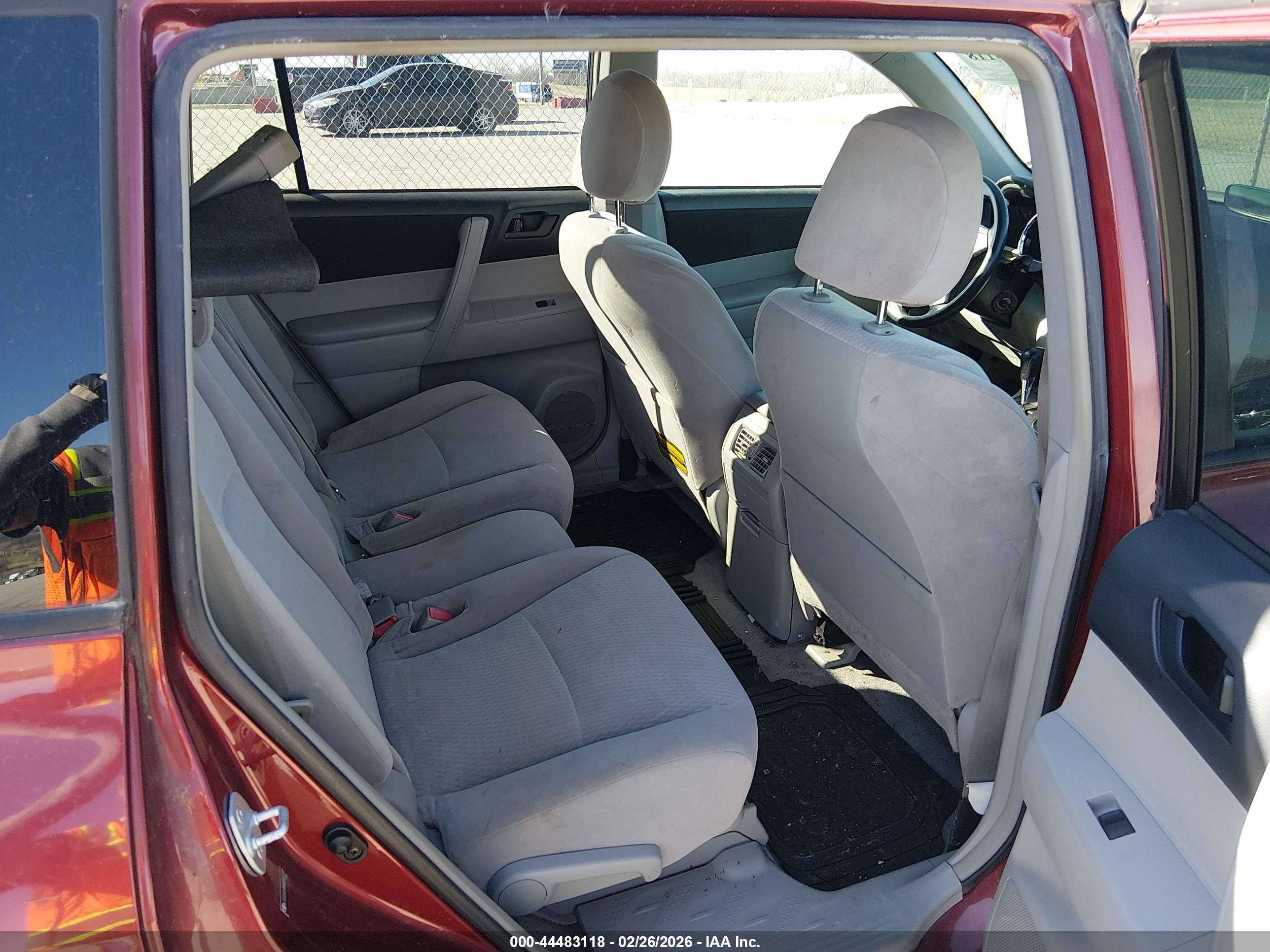 TOYOTA HIGHLANDER image 8