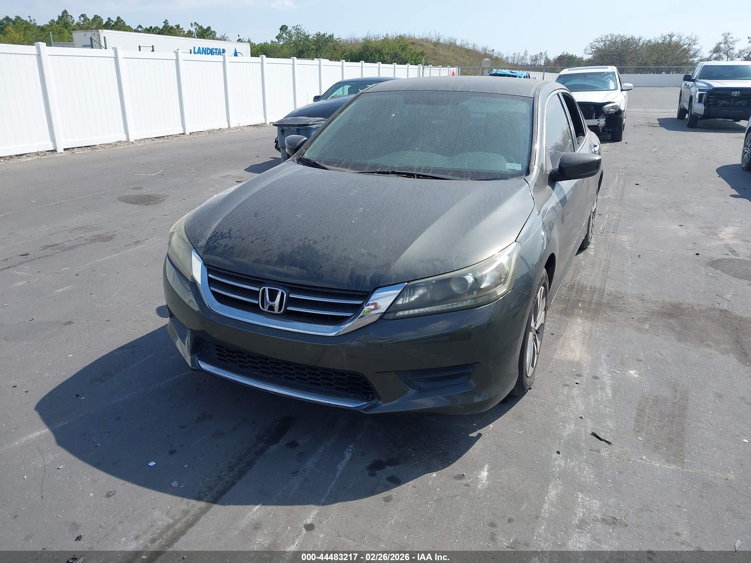 HONDA ACCORD image 2
