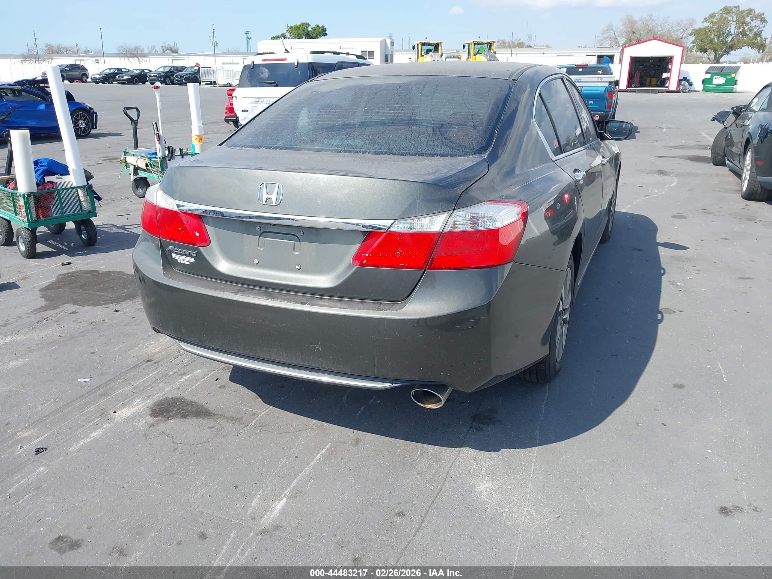 HONDA ACCORD image 4