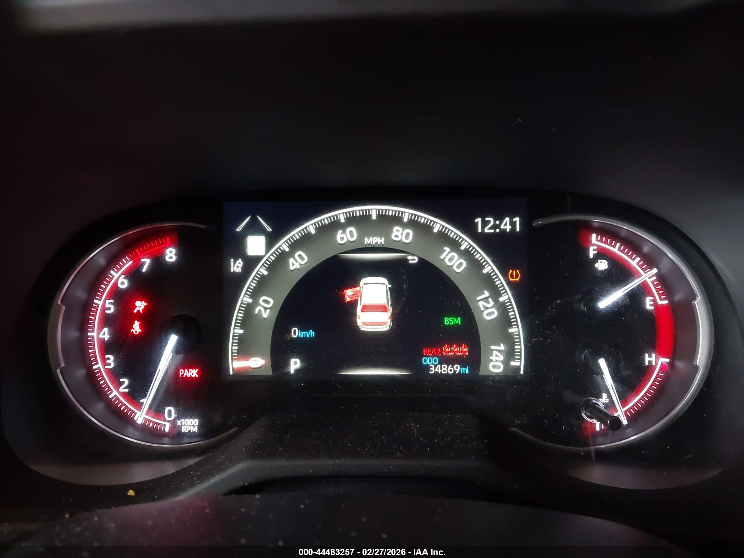 TOYOTA RAV4 image 7