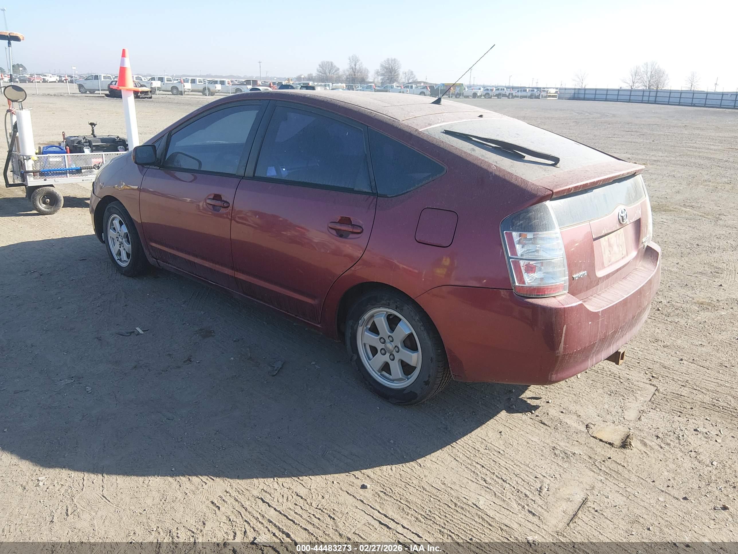 TOYOTA PRIUS image 3