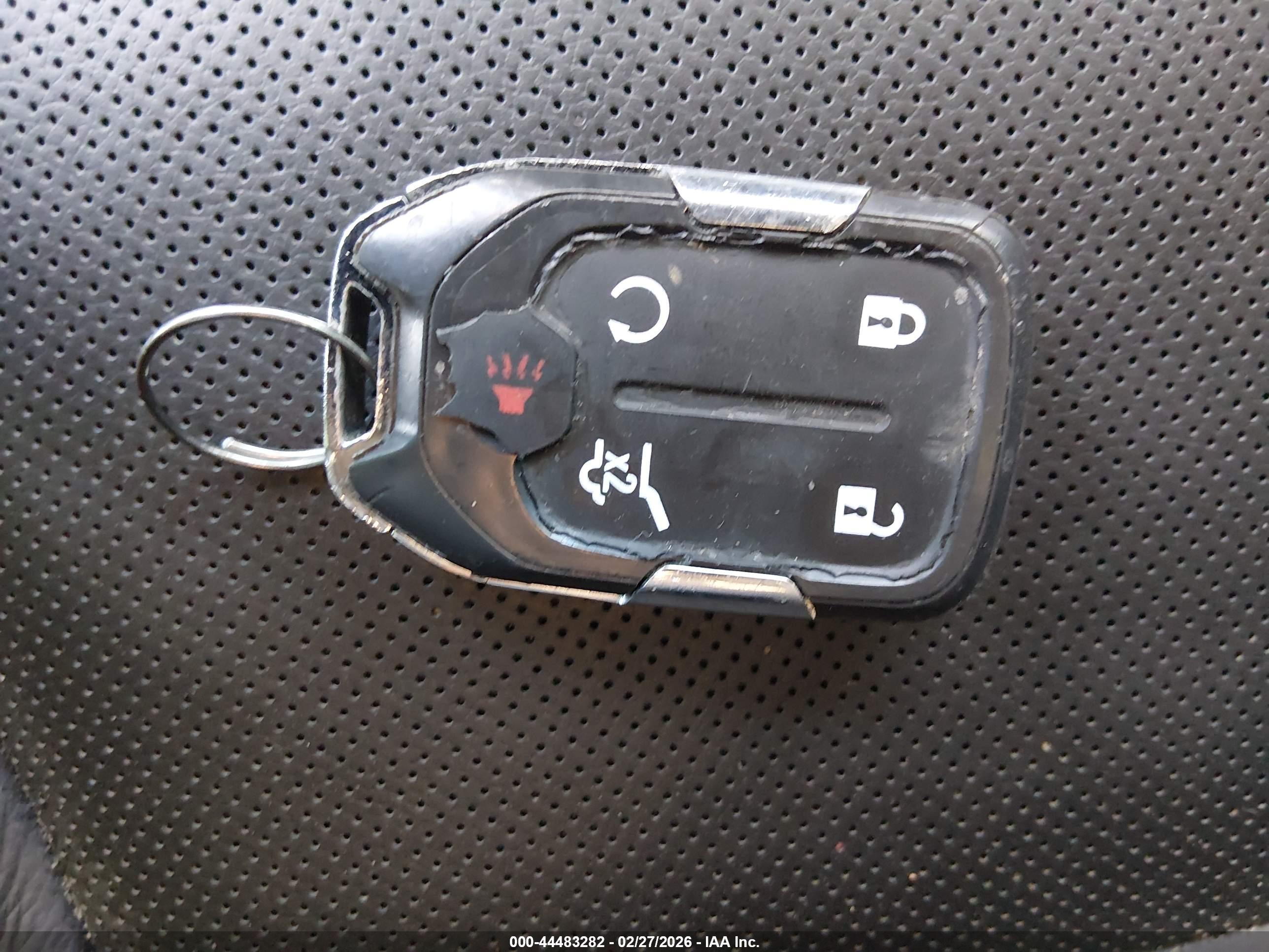 GMC TERRAIN image 11
