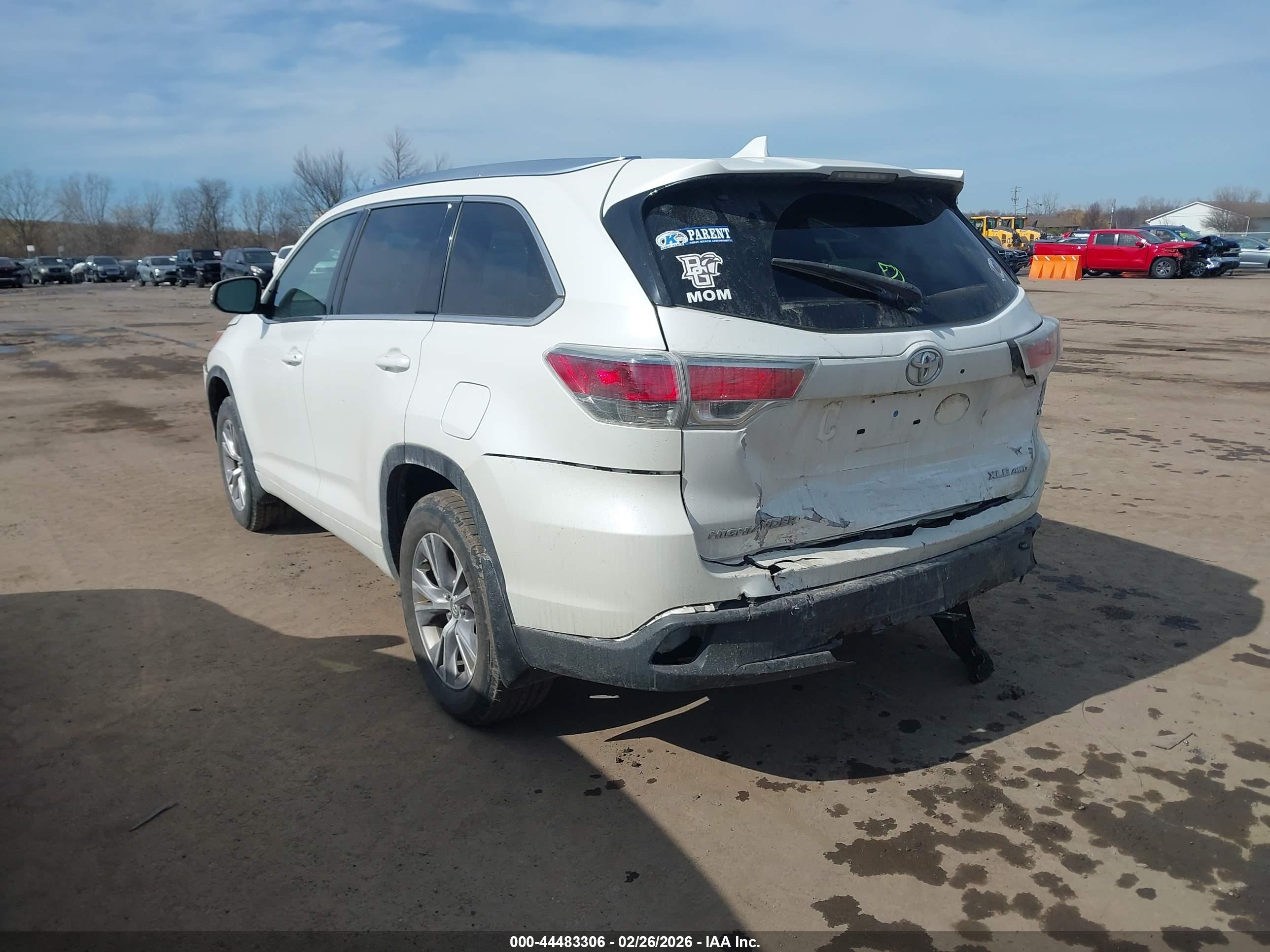 TOYOTA HIGHLANDER image 3