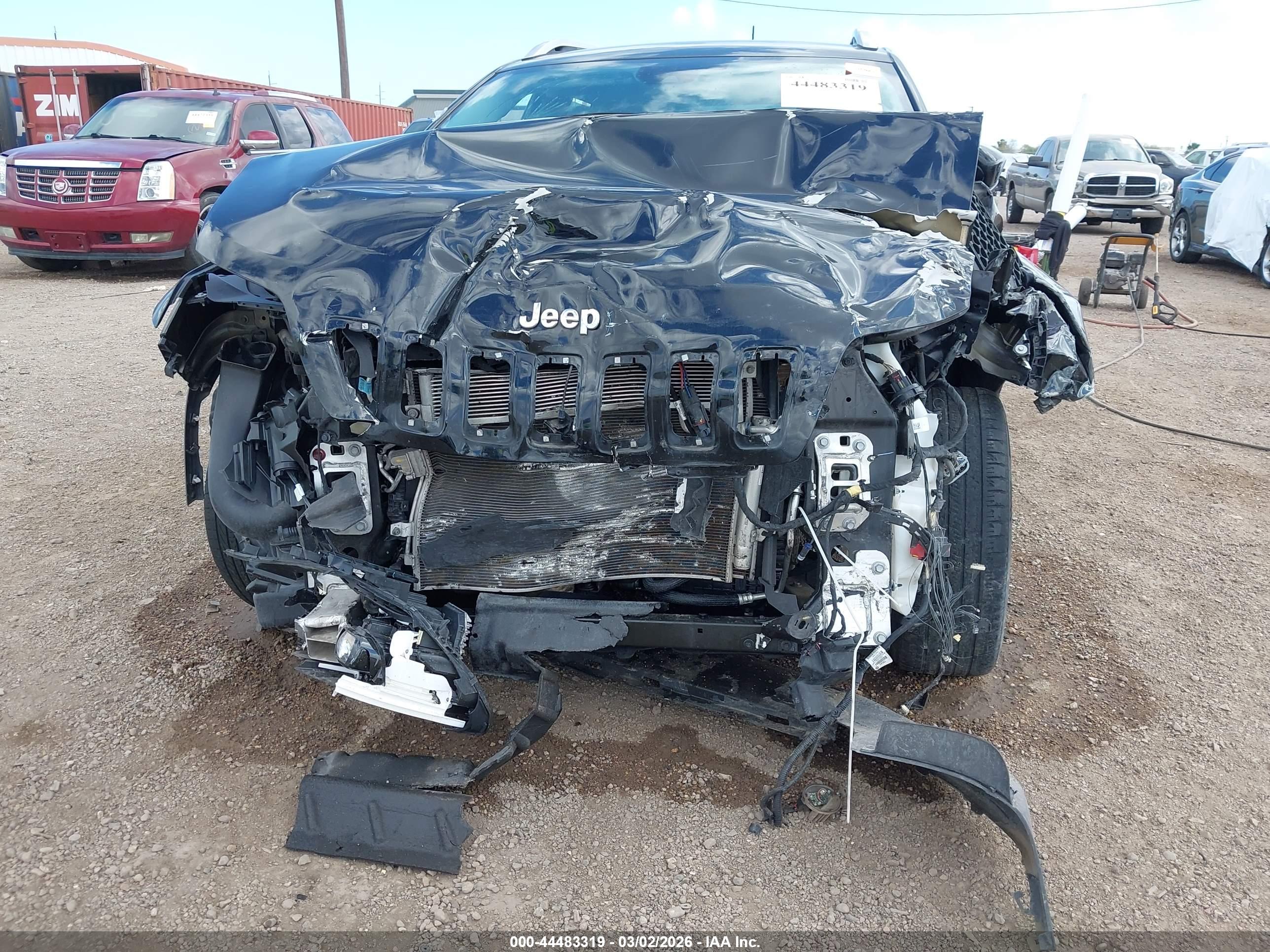 JEEP CHEROKEE image 6