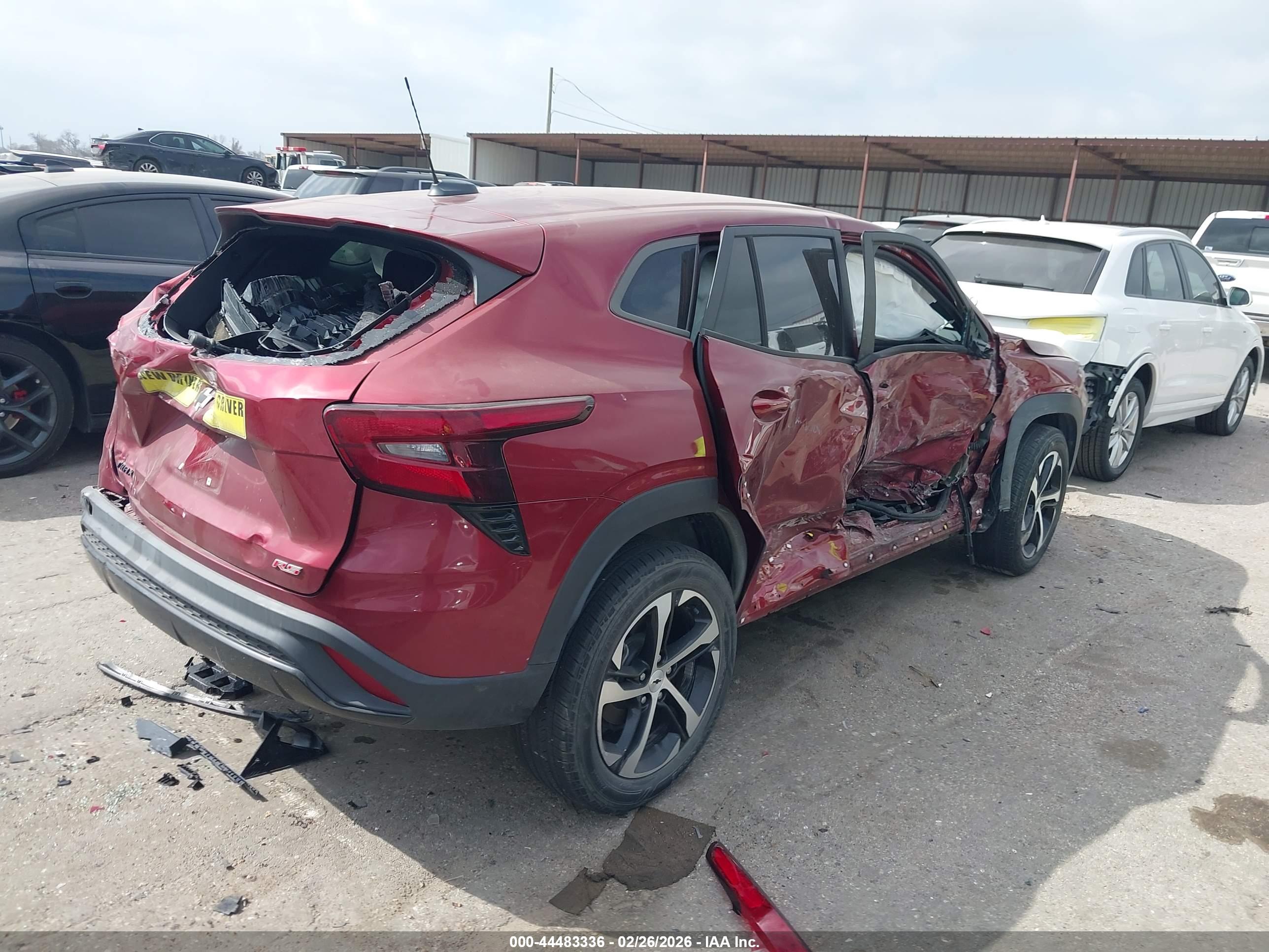 CHEVROLET TRAX image 4