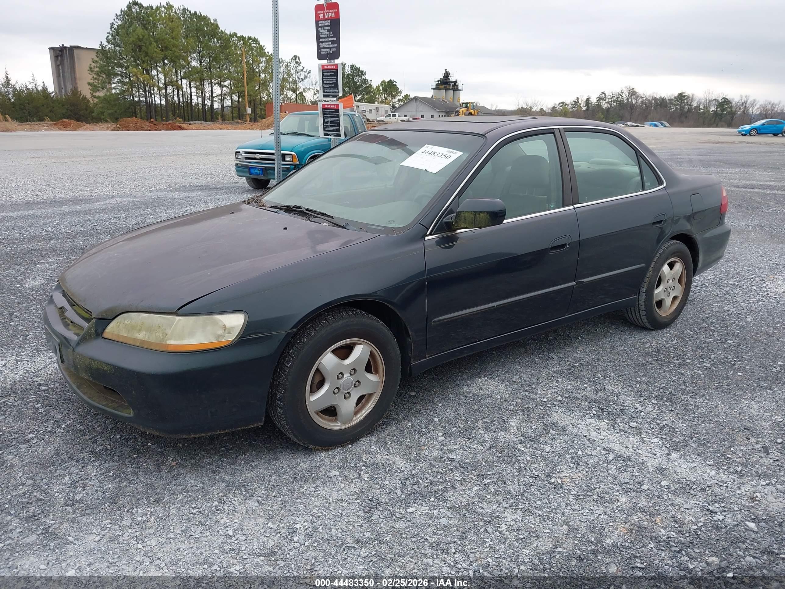 HONDA ACCORD image 2