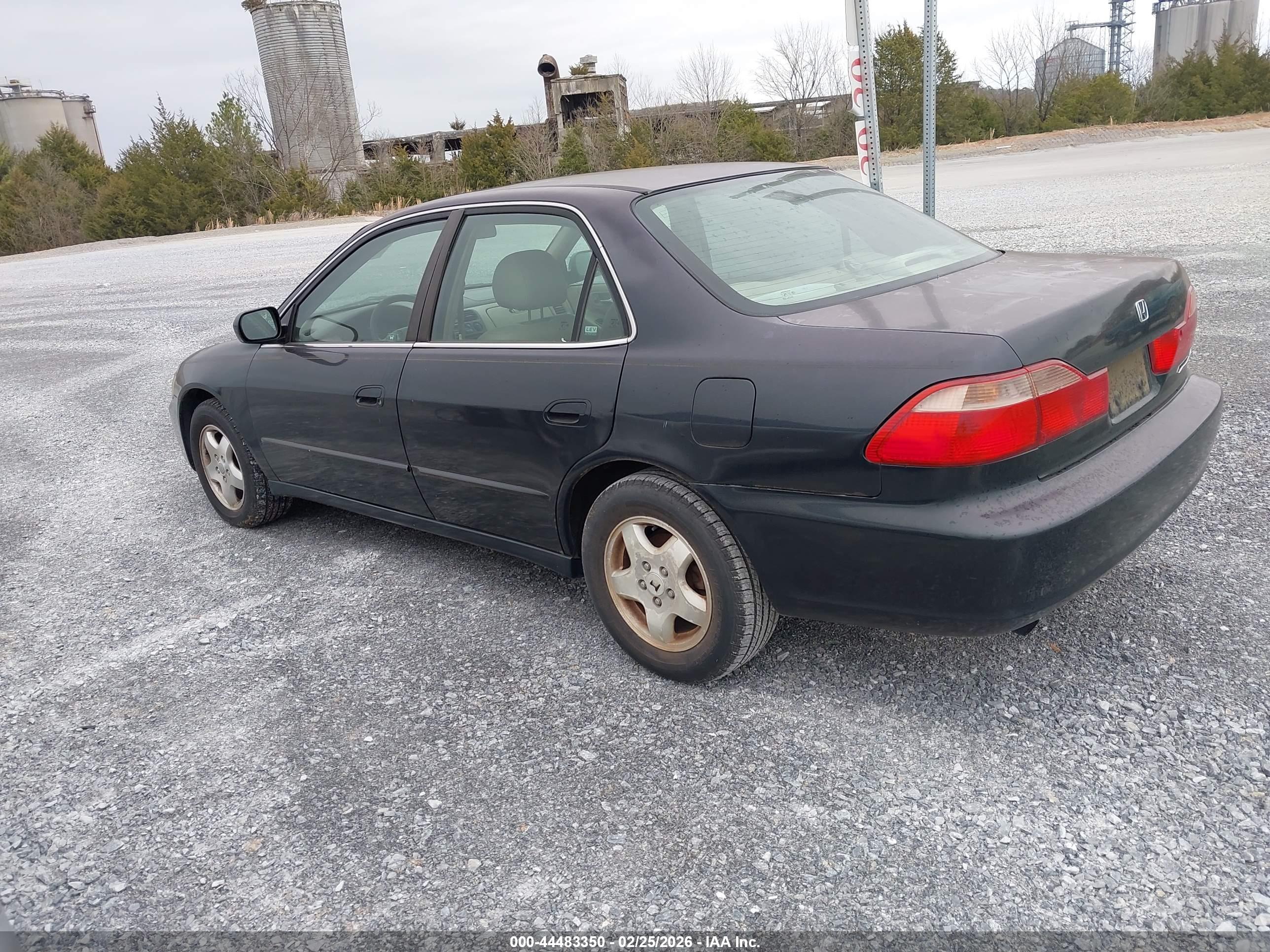 HONDA ACCORD image 3
