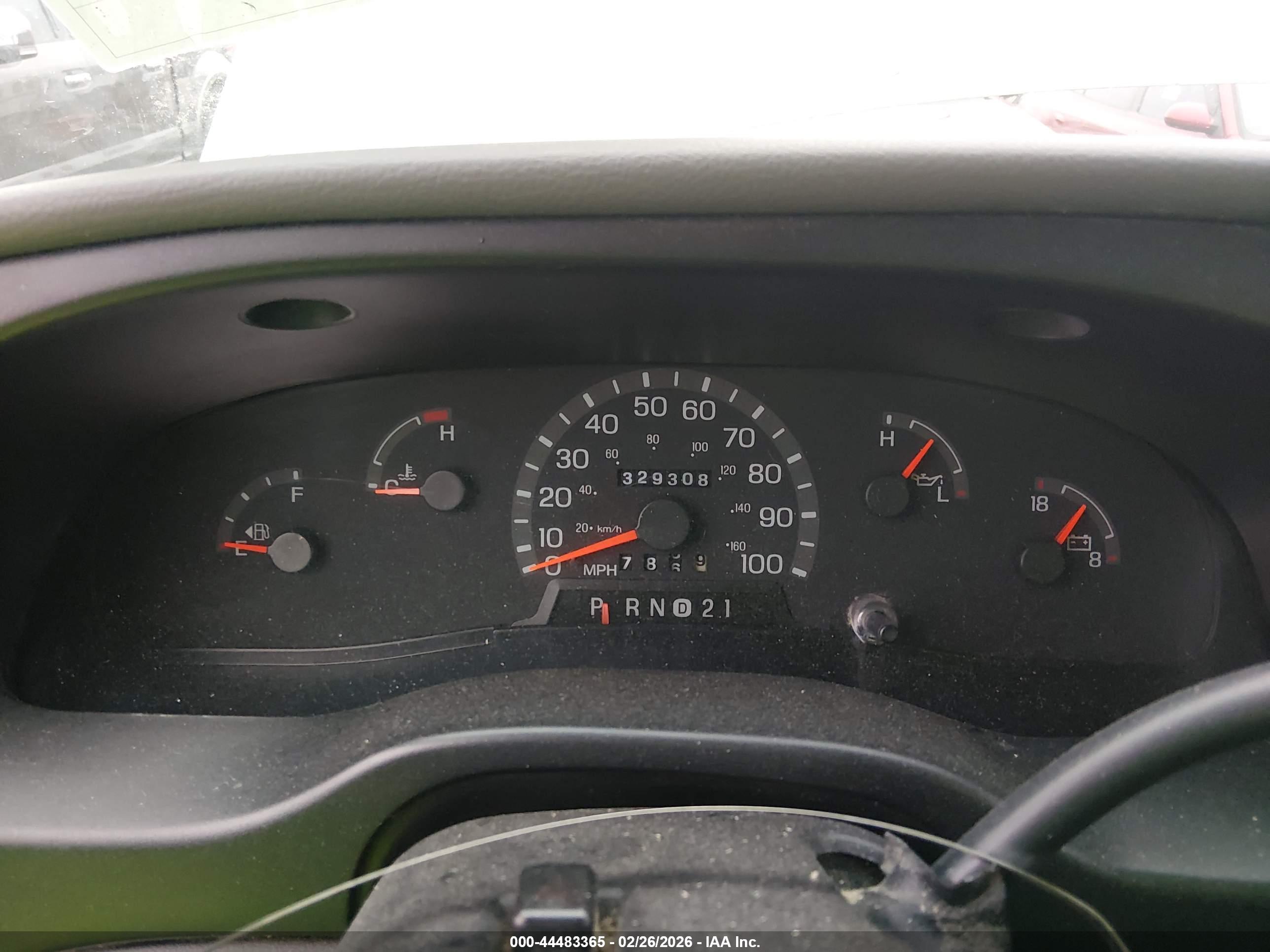 FORD E-150 image 7