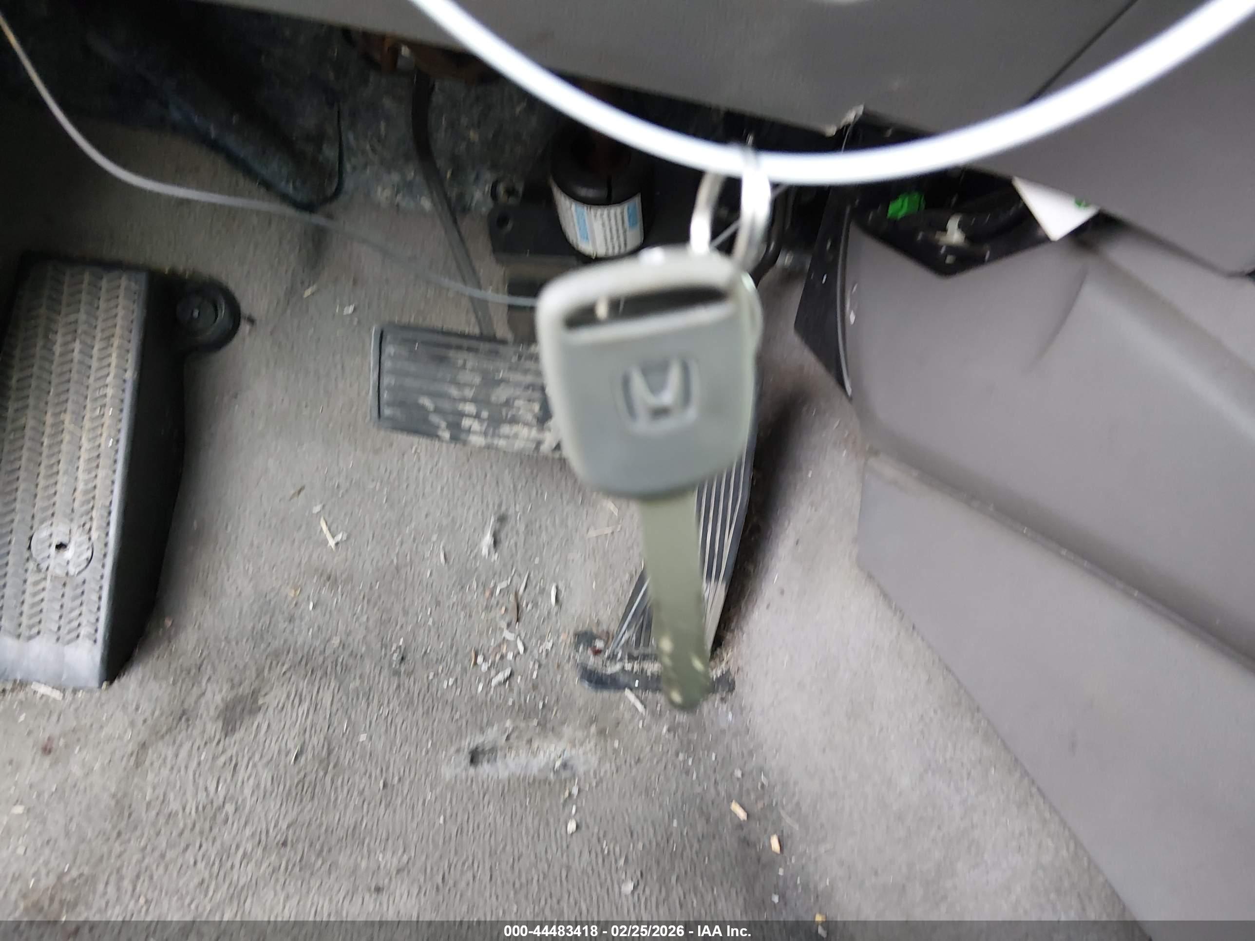 HONDA CIVIC image 11