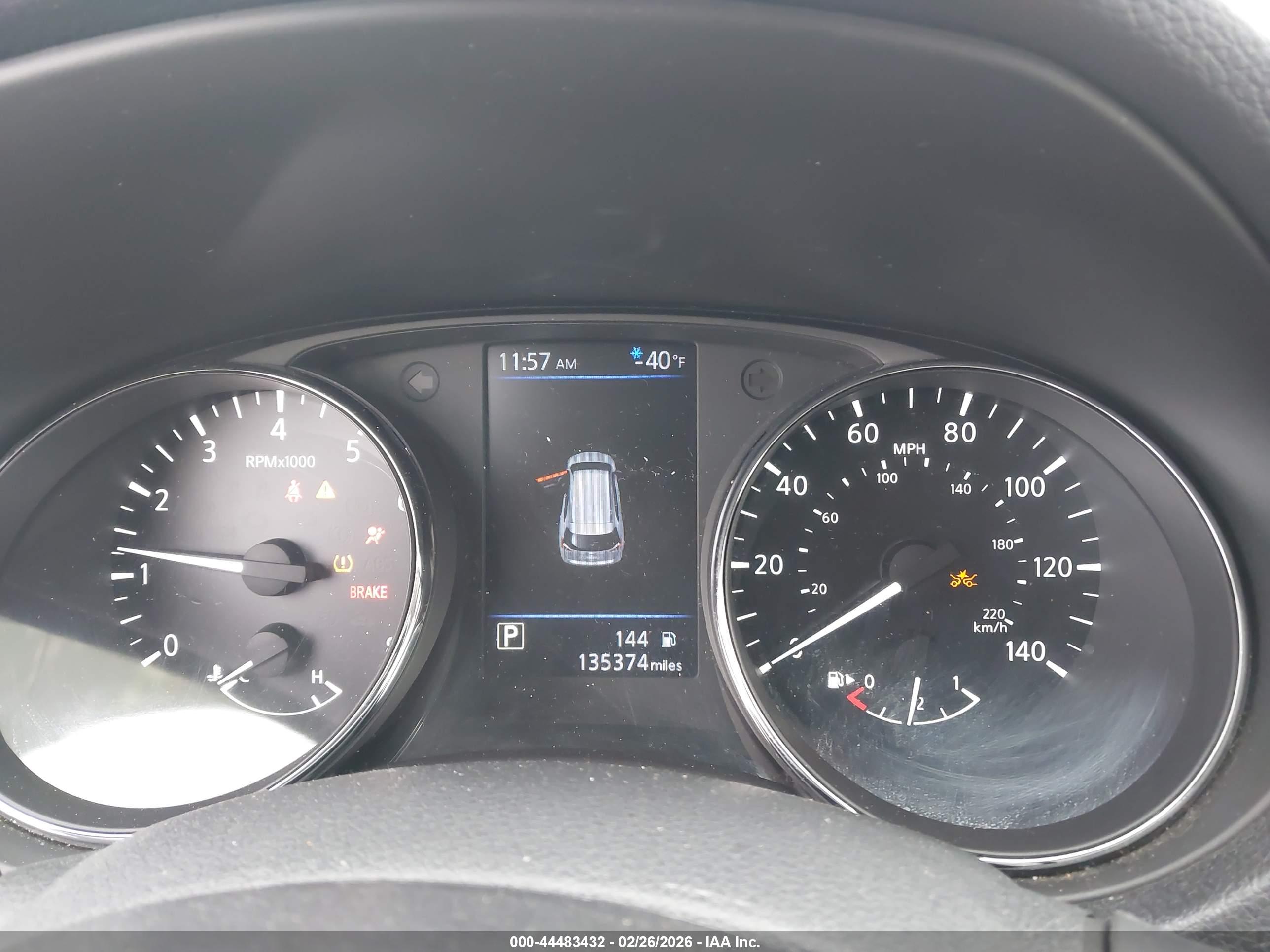 NISSAN ROGUE image 7